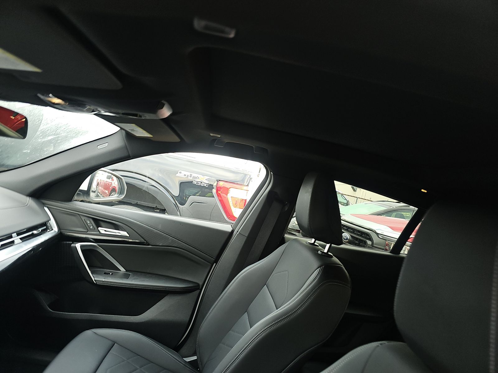 2025 BMW X2 xDrive28i AWD