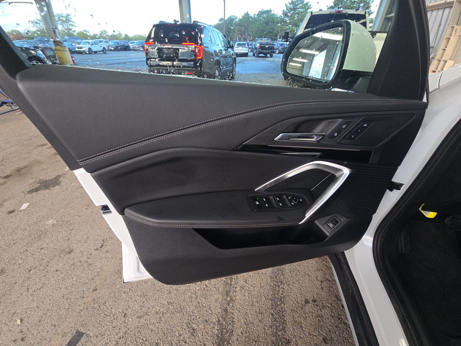 2025 BMW X1 xDrive28i AWD