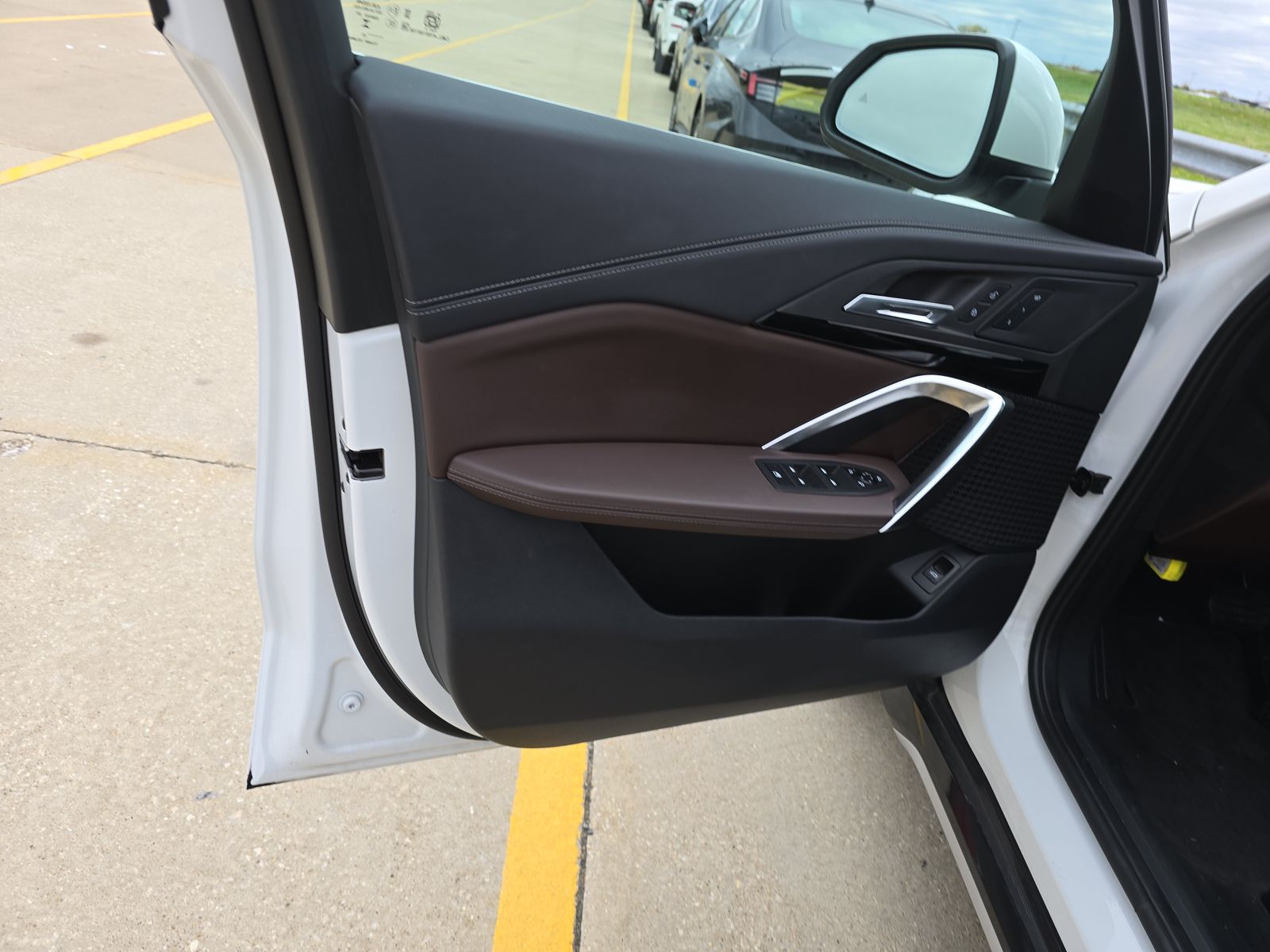 2025 BMW X1 xDrive28i AWD