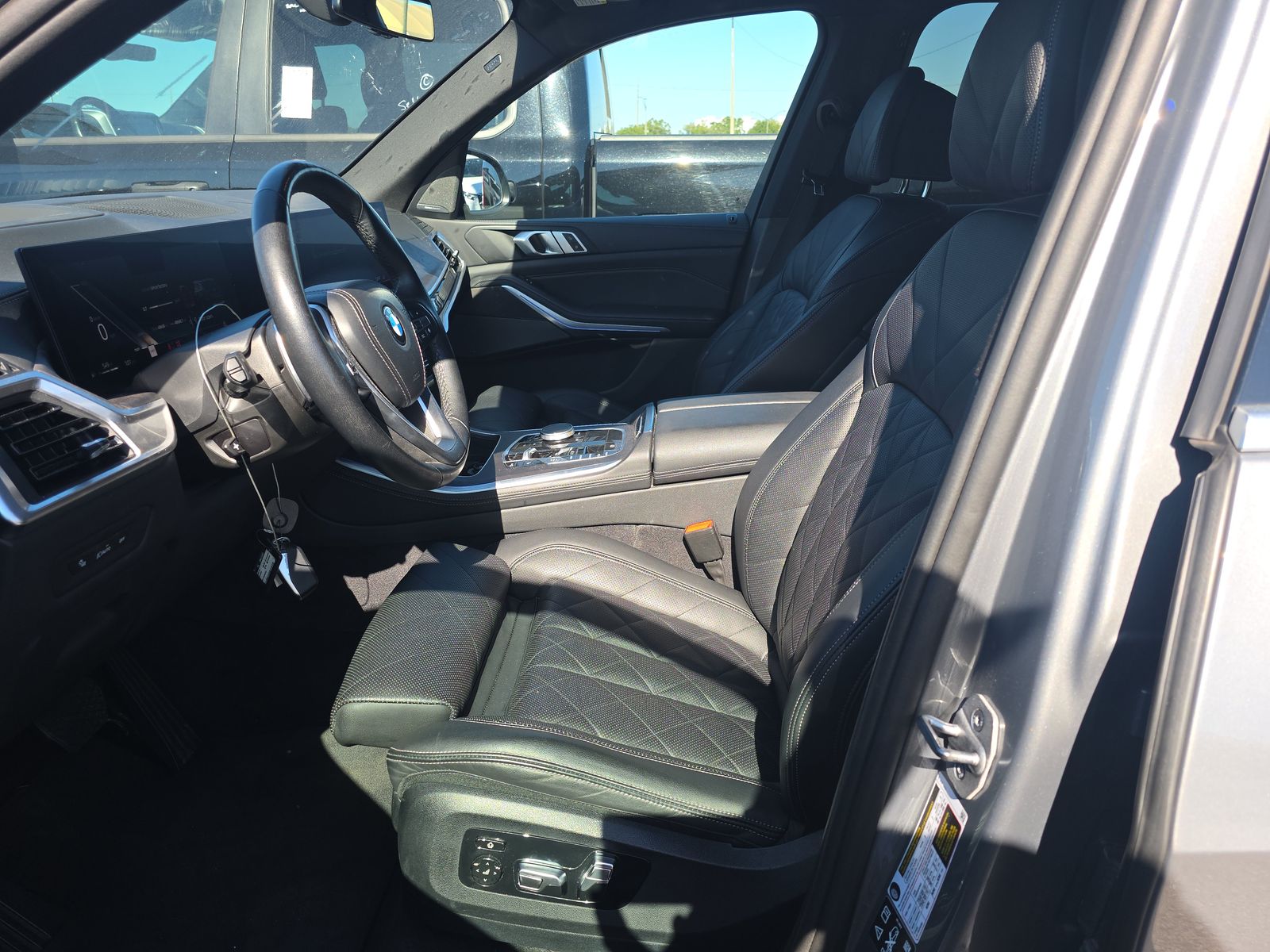 2024 BMW X5 xDrive40i AWD