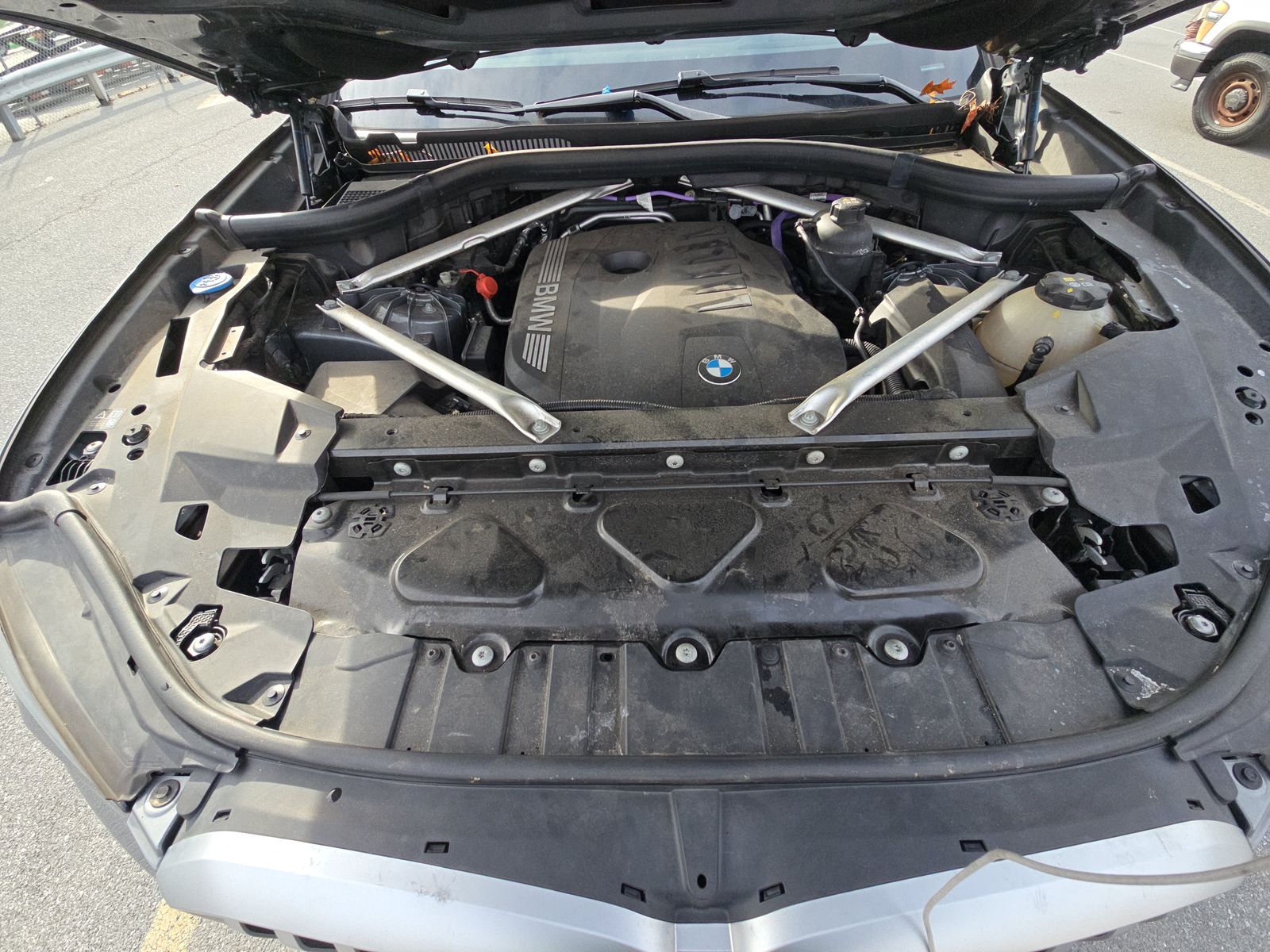 2025 BMW X5 xDrive40i AWD