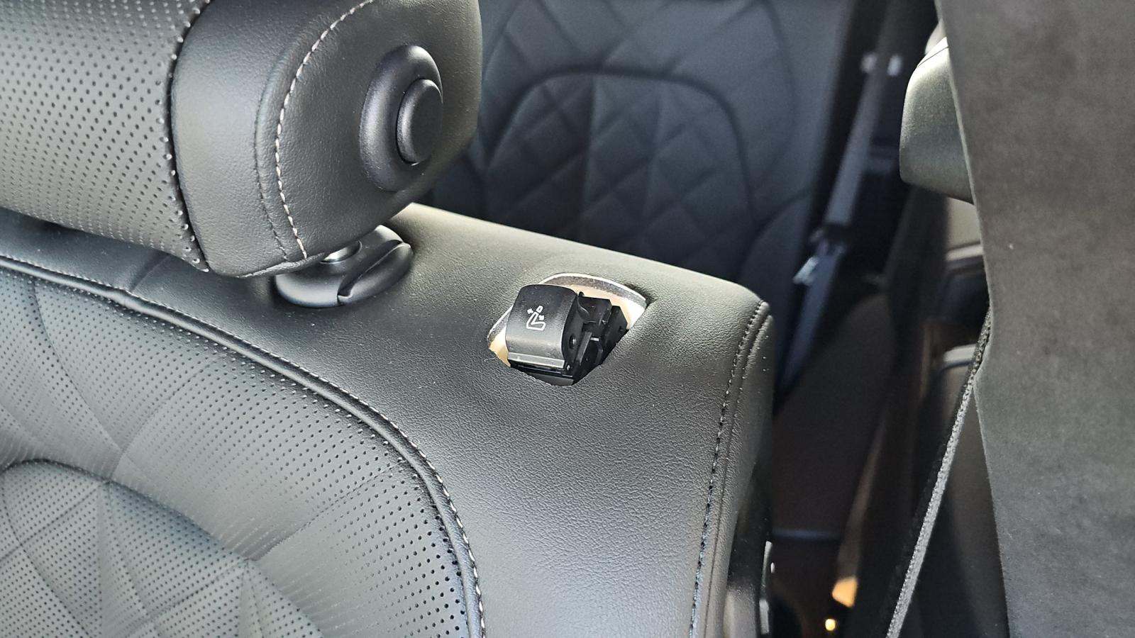 2025 BMW X7 xDrive40i AWD