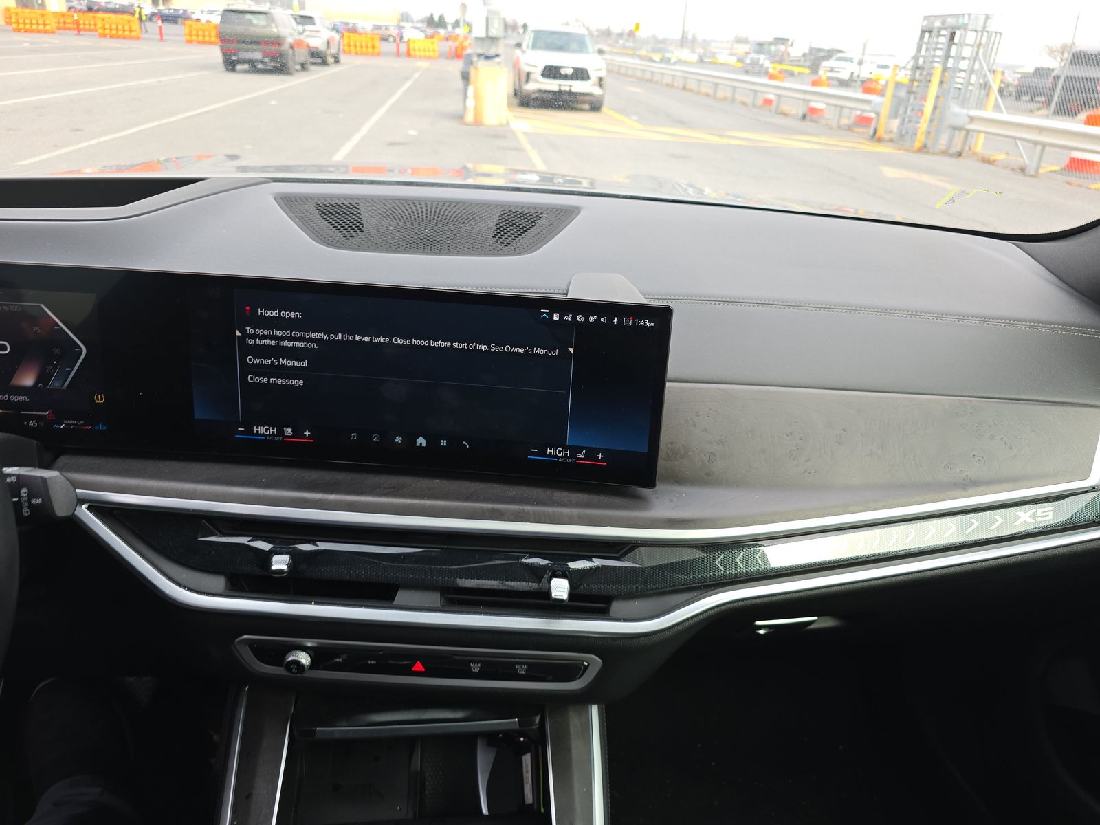 2025 BMW X5 xDrive40i AWD