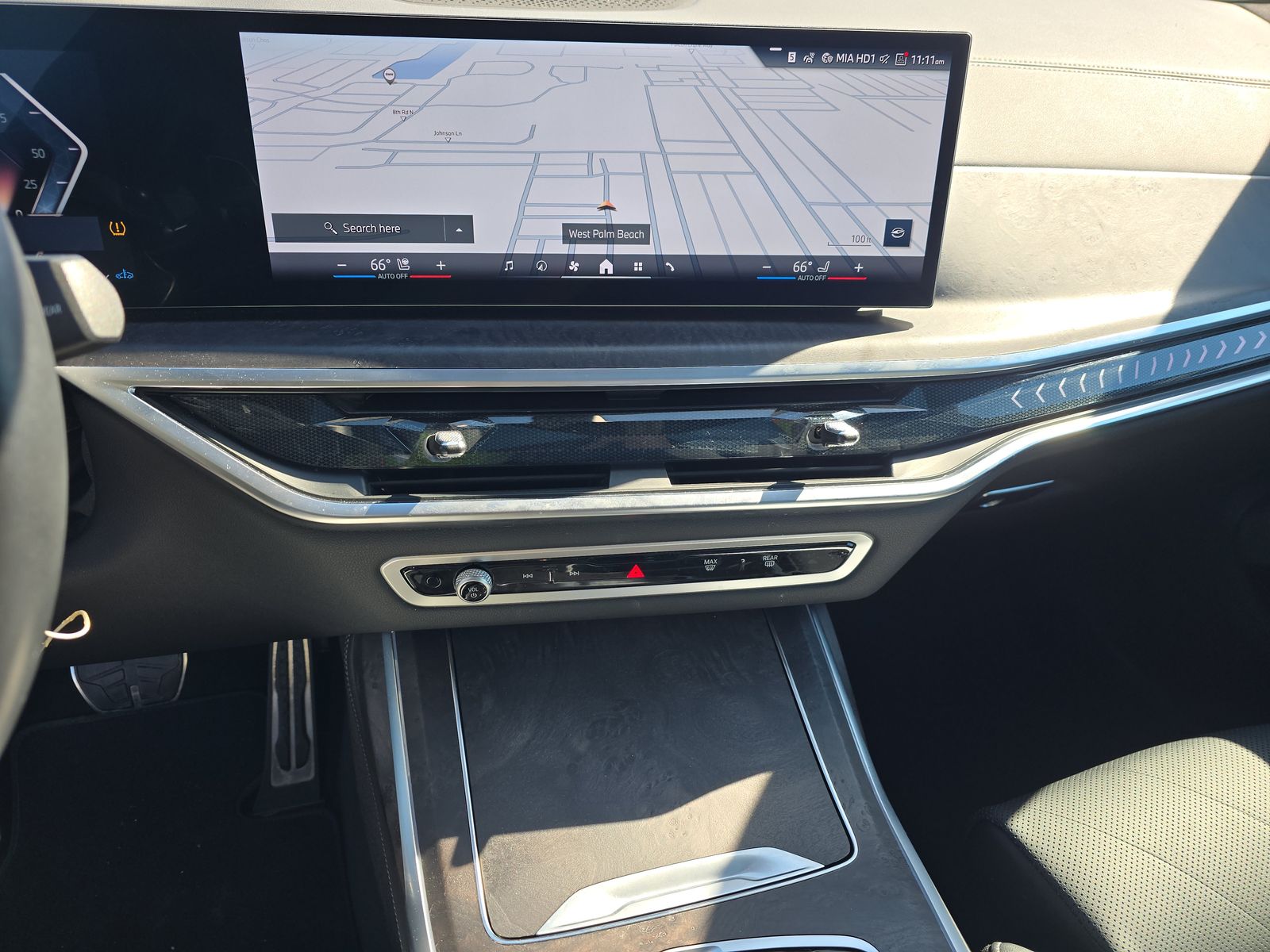 2025 BMW X7 xDrive40i AWD