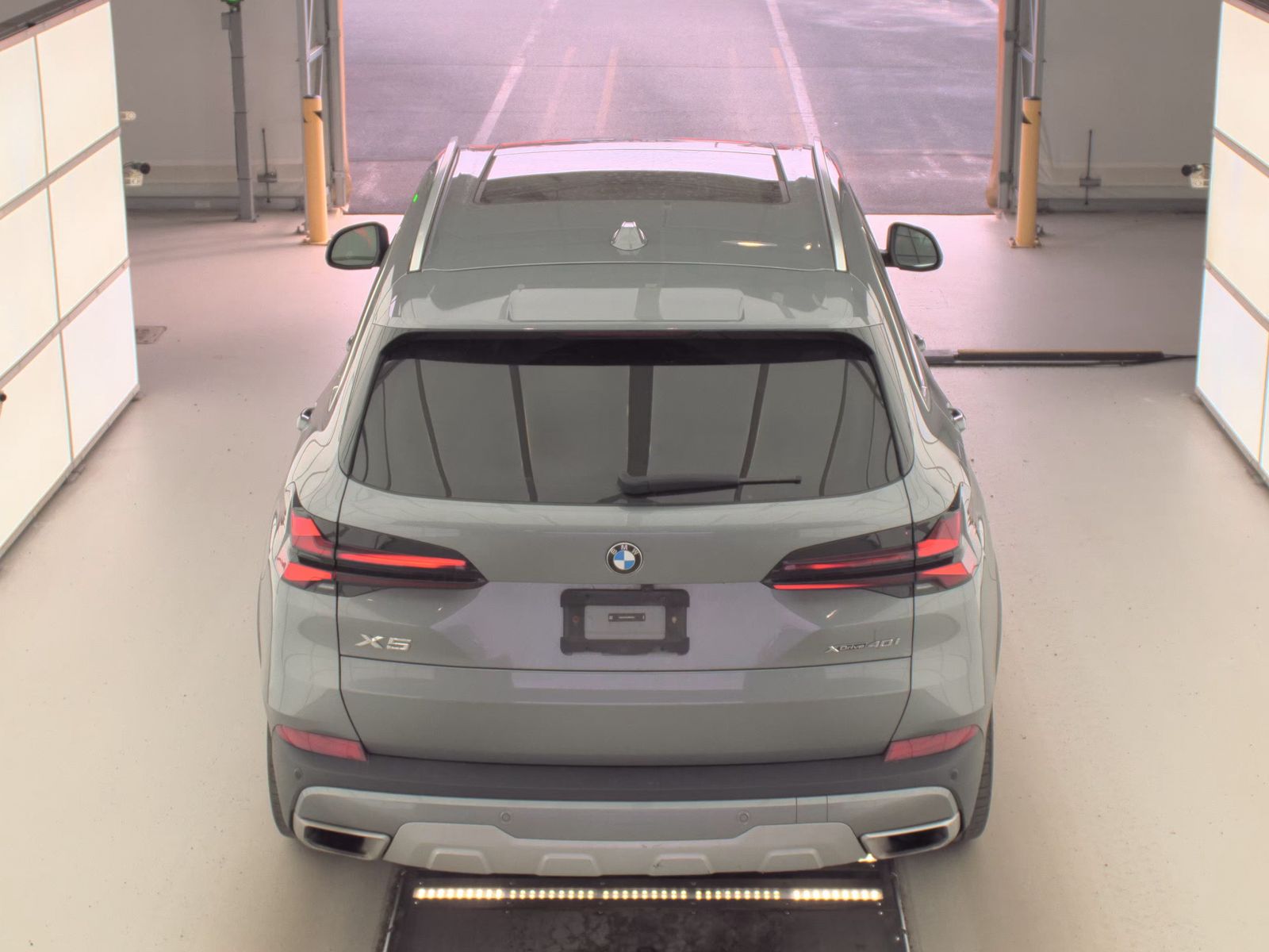 2025 BMW X5 xDrive40i AWD