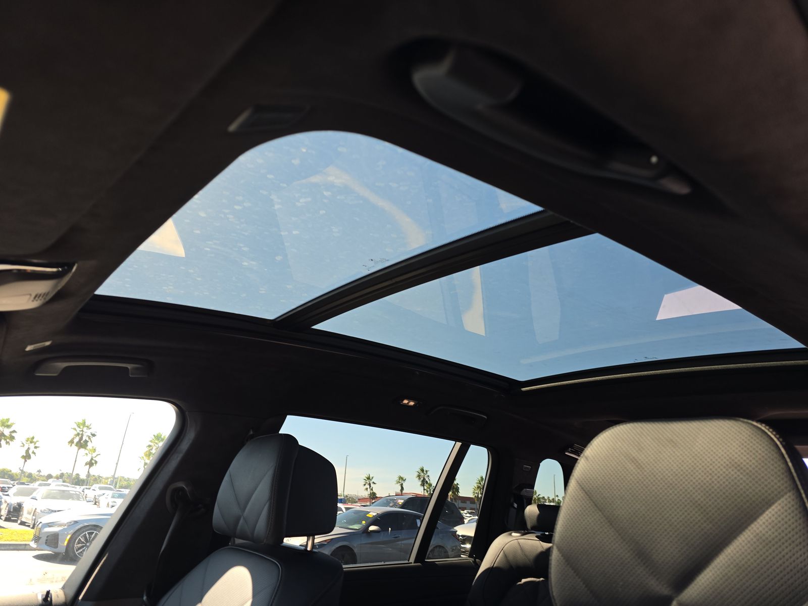 2025 BMW X7 xDrive40i AWD