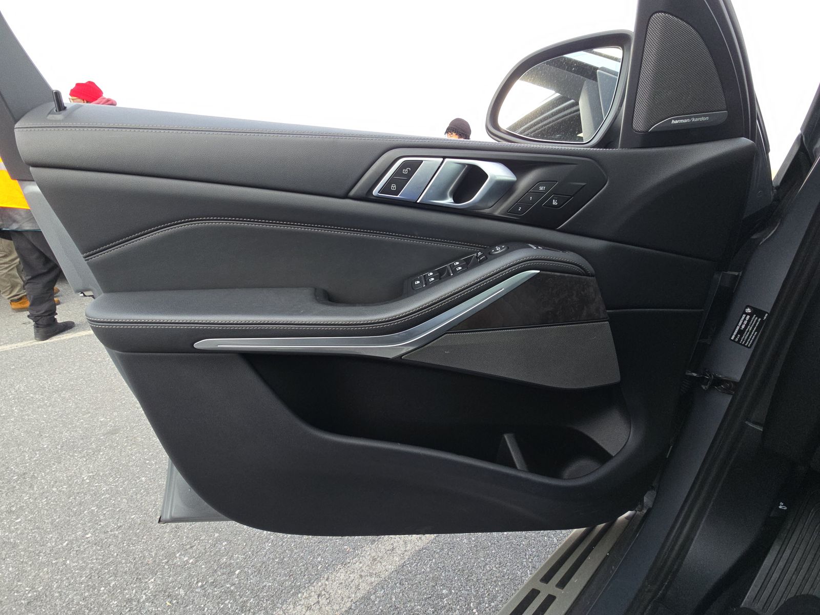 2025 BMW X5 xDrive40i AWD