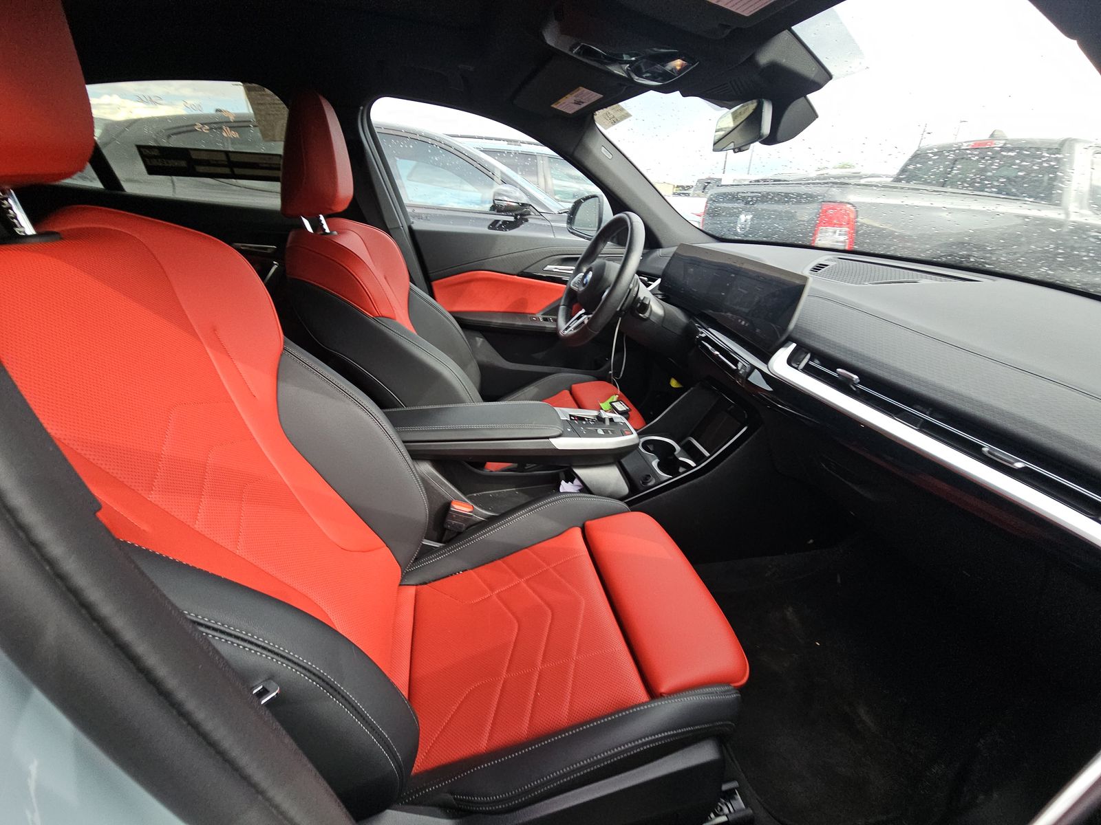 2025 BMW X2 xDrive28i AWD