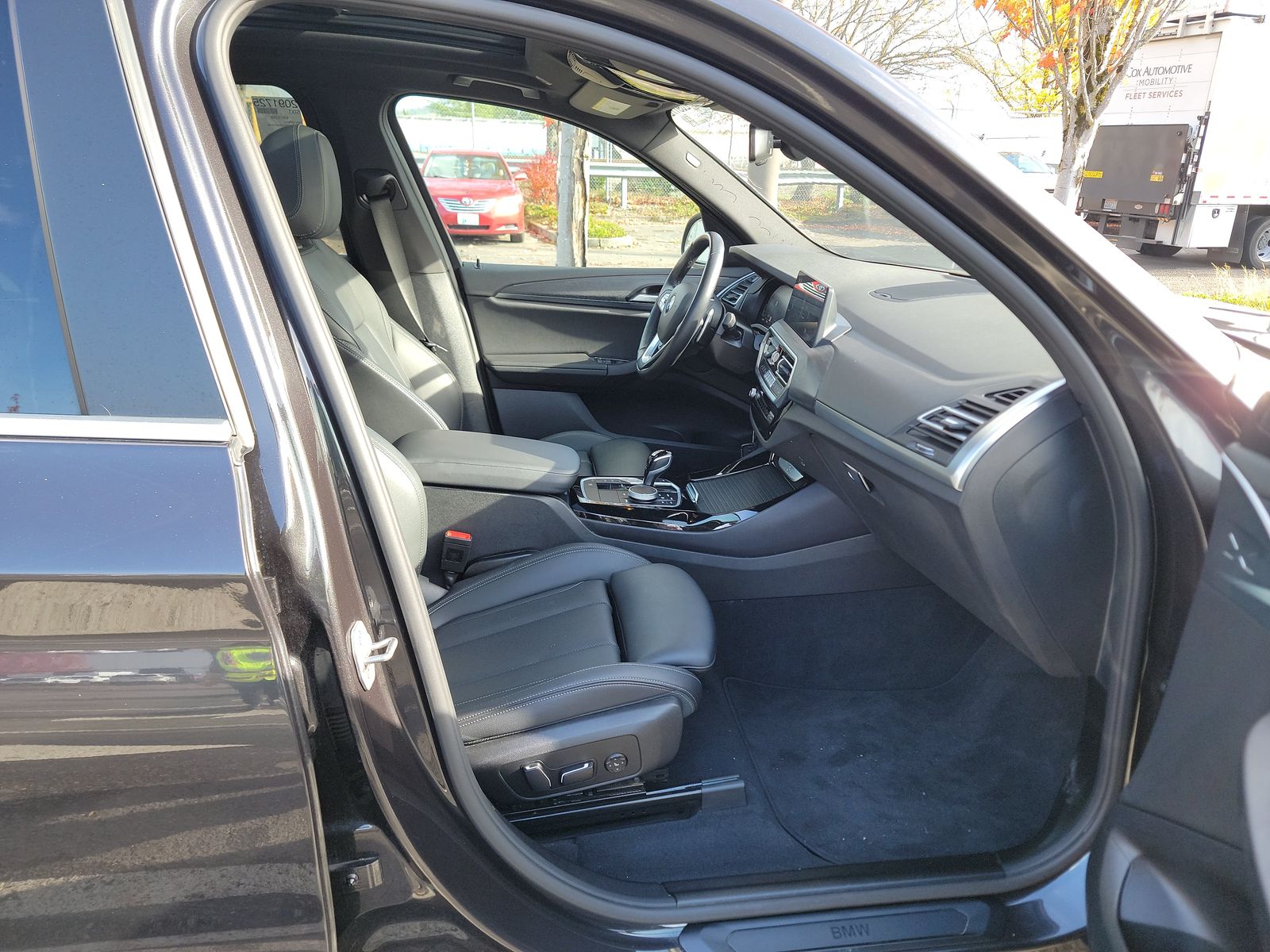 2024 BMW X3 sDrive30i RWD