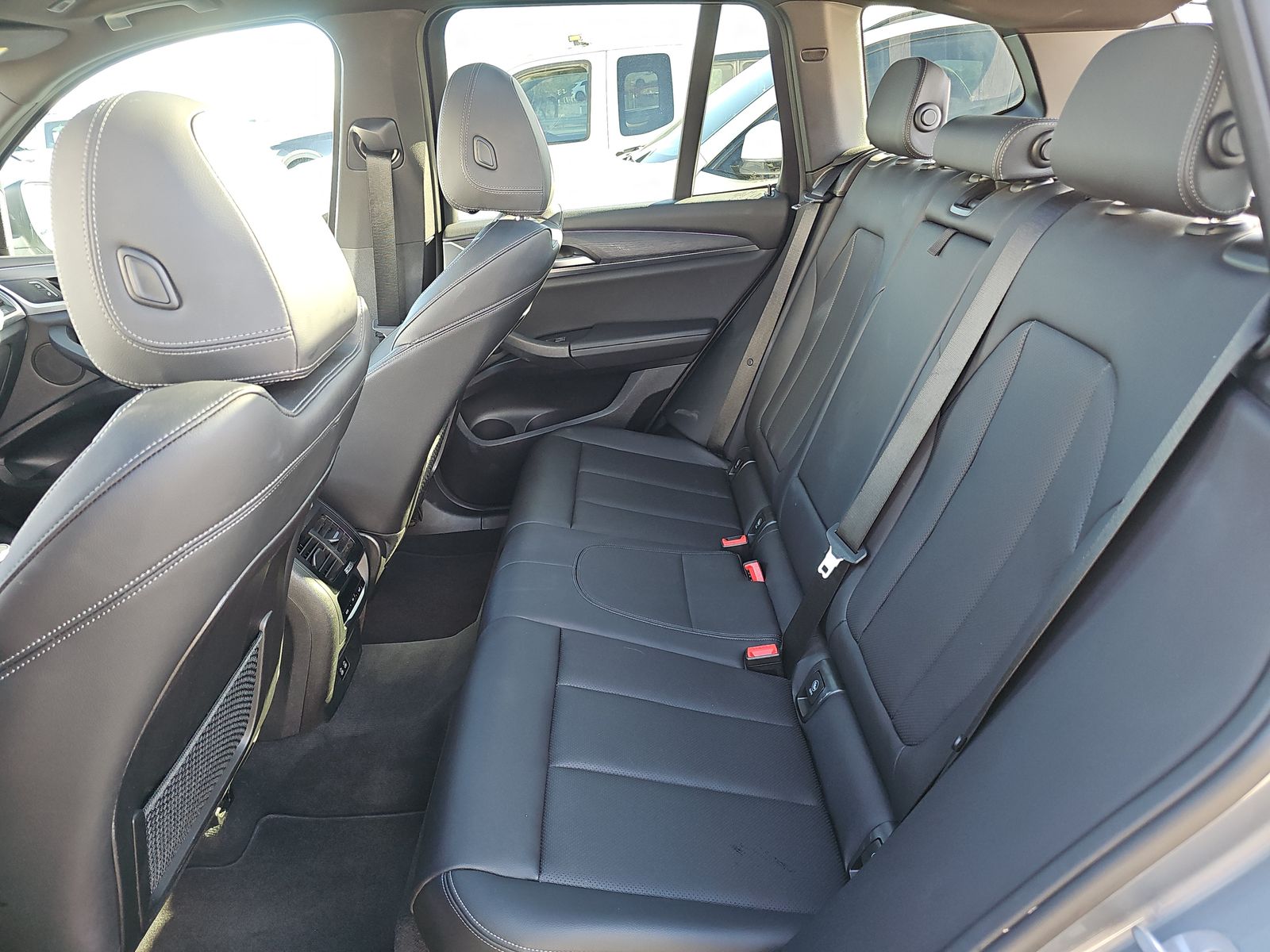 2024 BMW X3 sDrive30i RWD