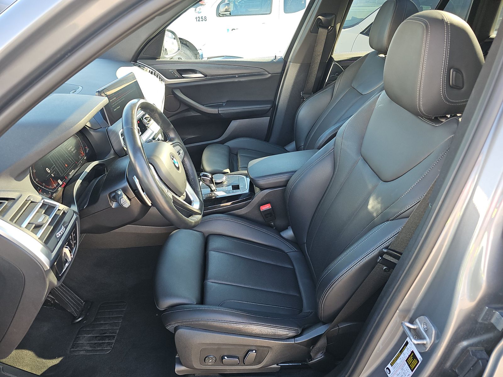 2024 BMW X3 sDrive30i RWD