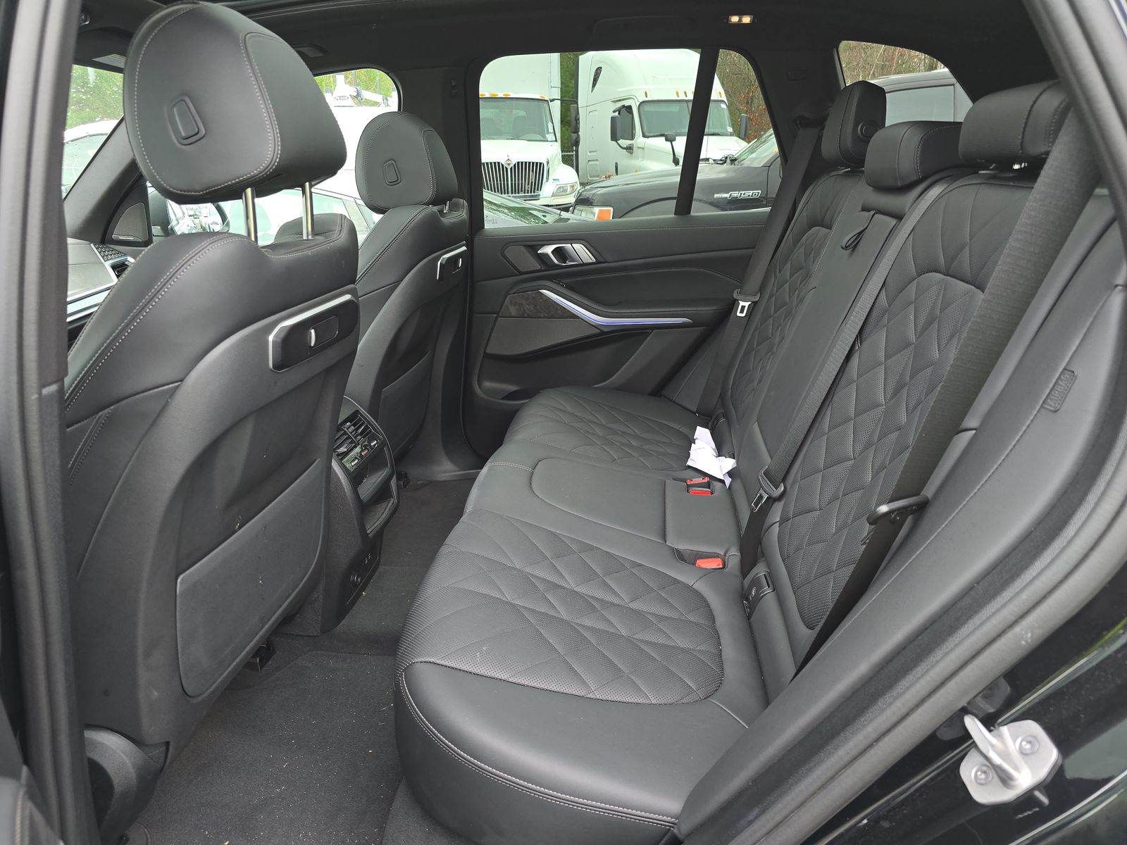 2025 BMW X5 xDrive50e AWD