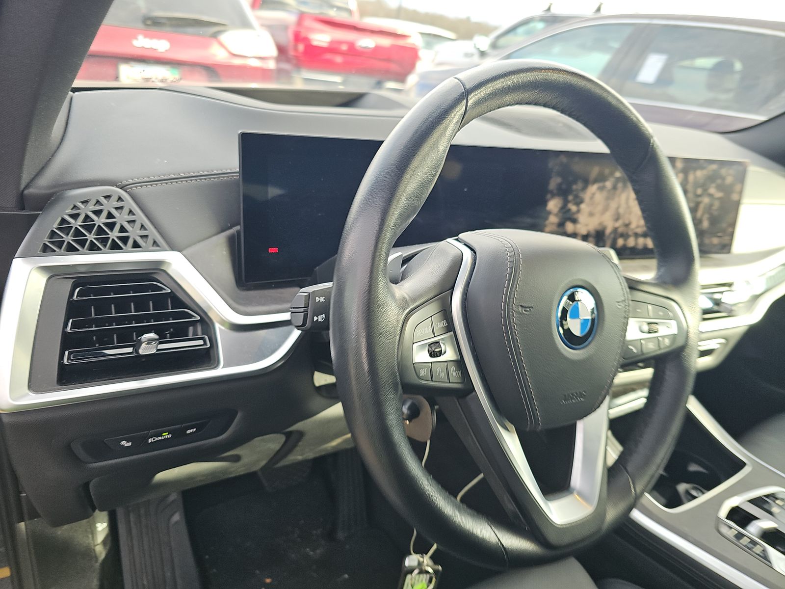 2025 BMW X5 xDrive50e AWD