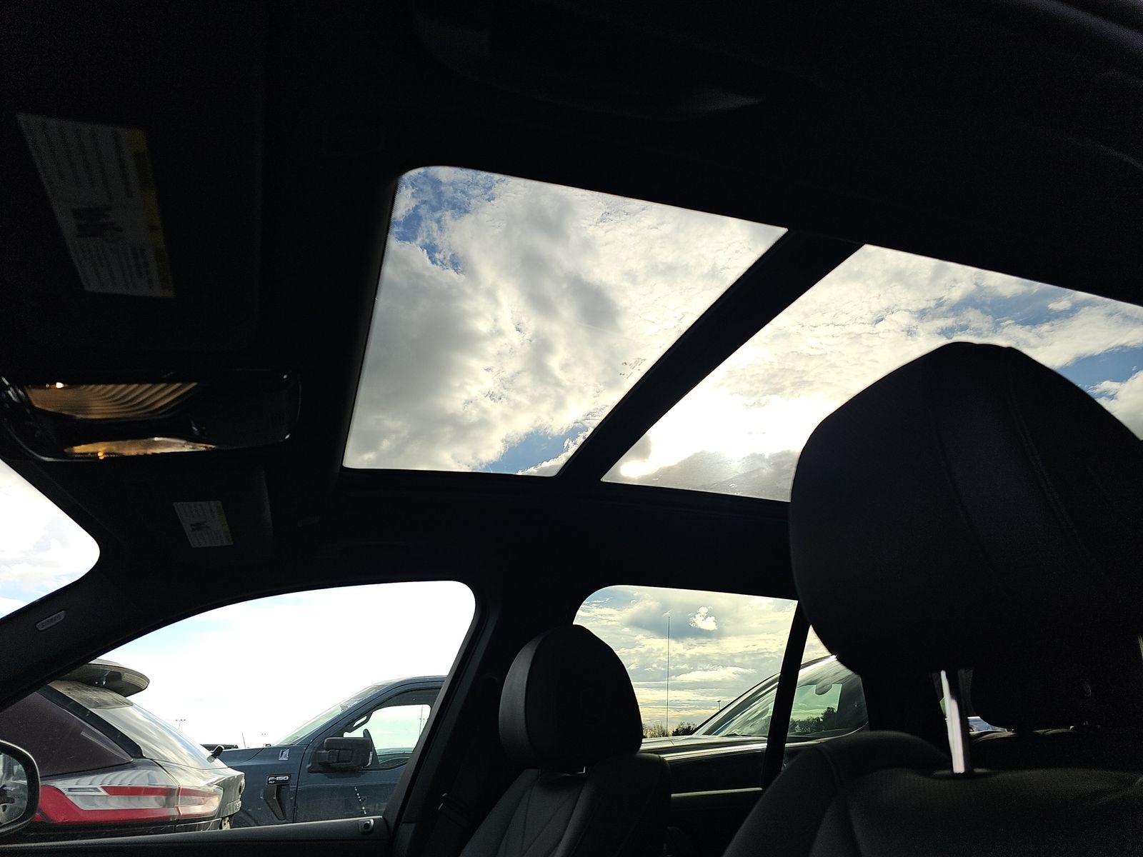 2025 BMW X5 xDrive50e AWD