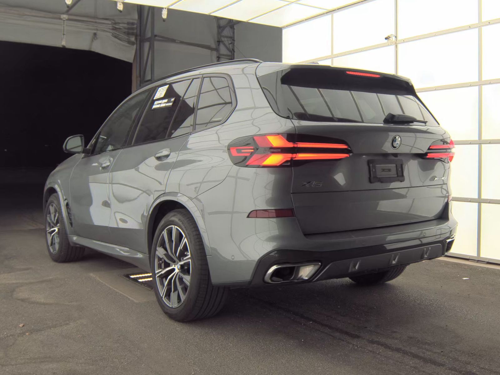 2025 BMW X5 xDrive40i AWD