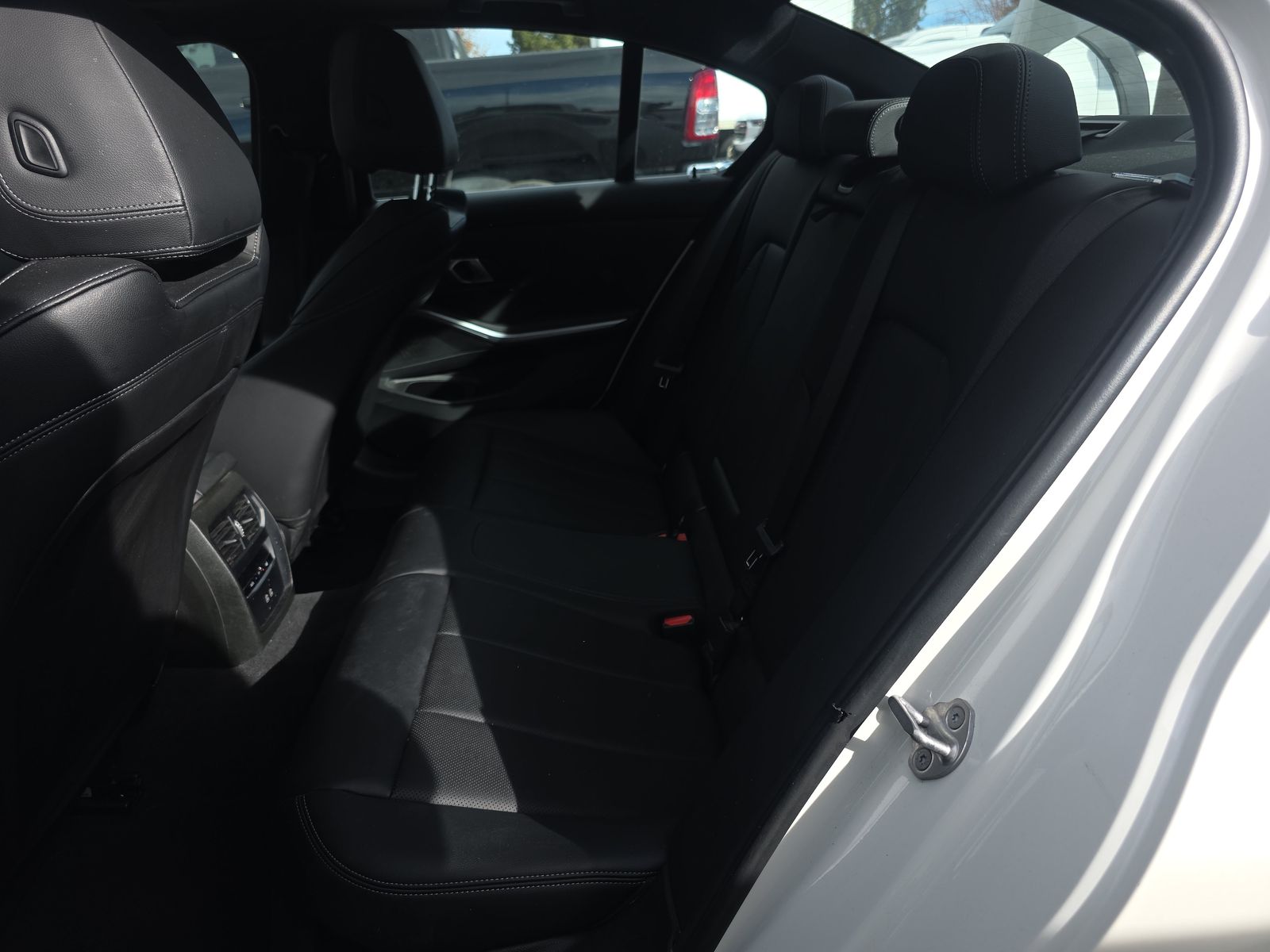 2024 BMW 3 Series 330i xDrive AWD