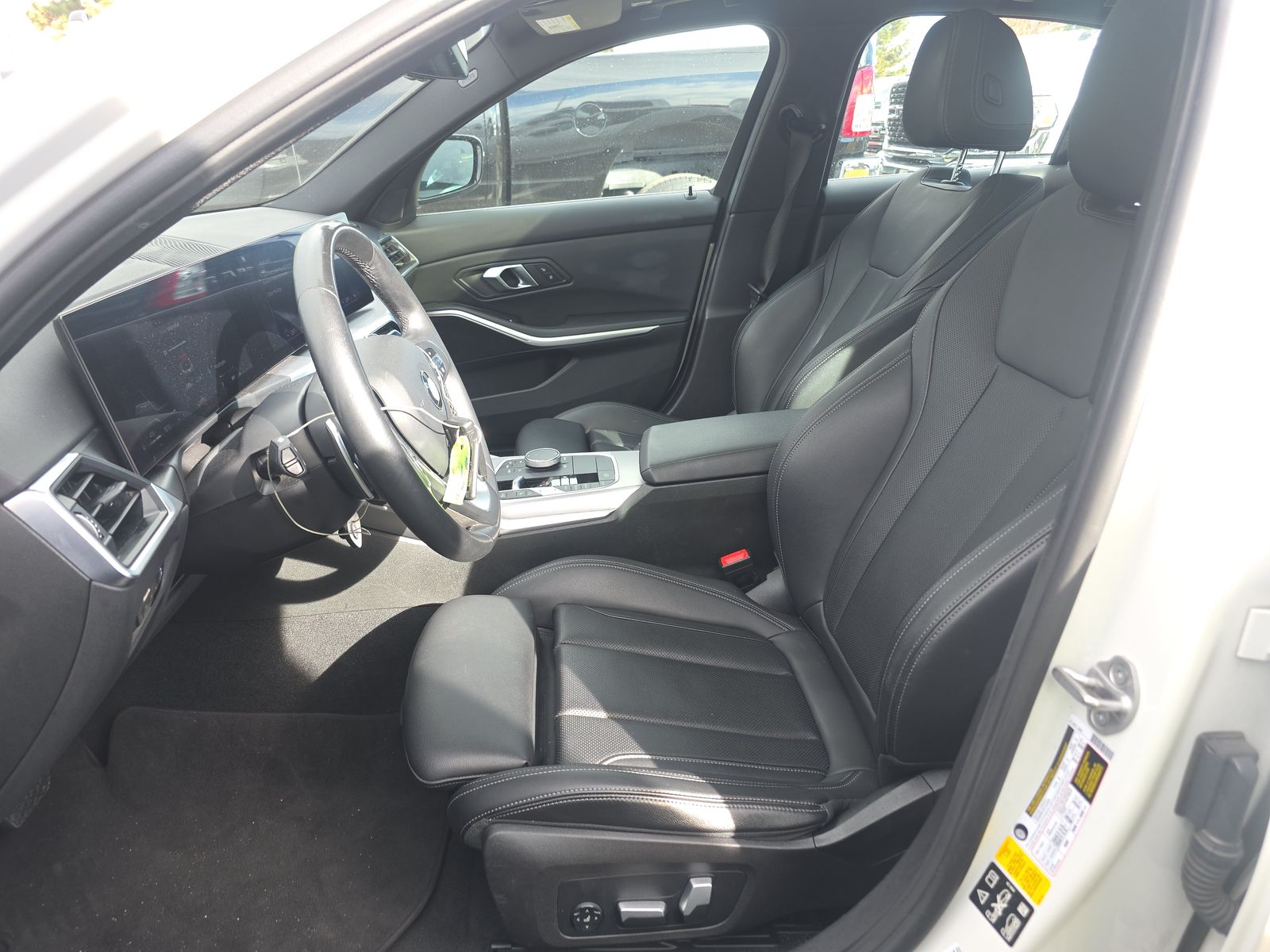 2024 BMW 3 Series 330i xDrive AWD