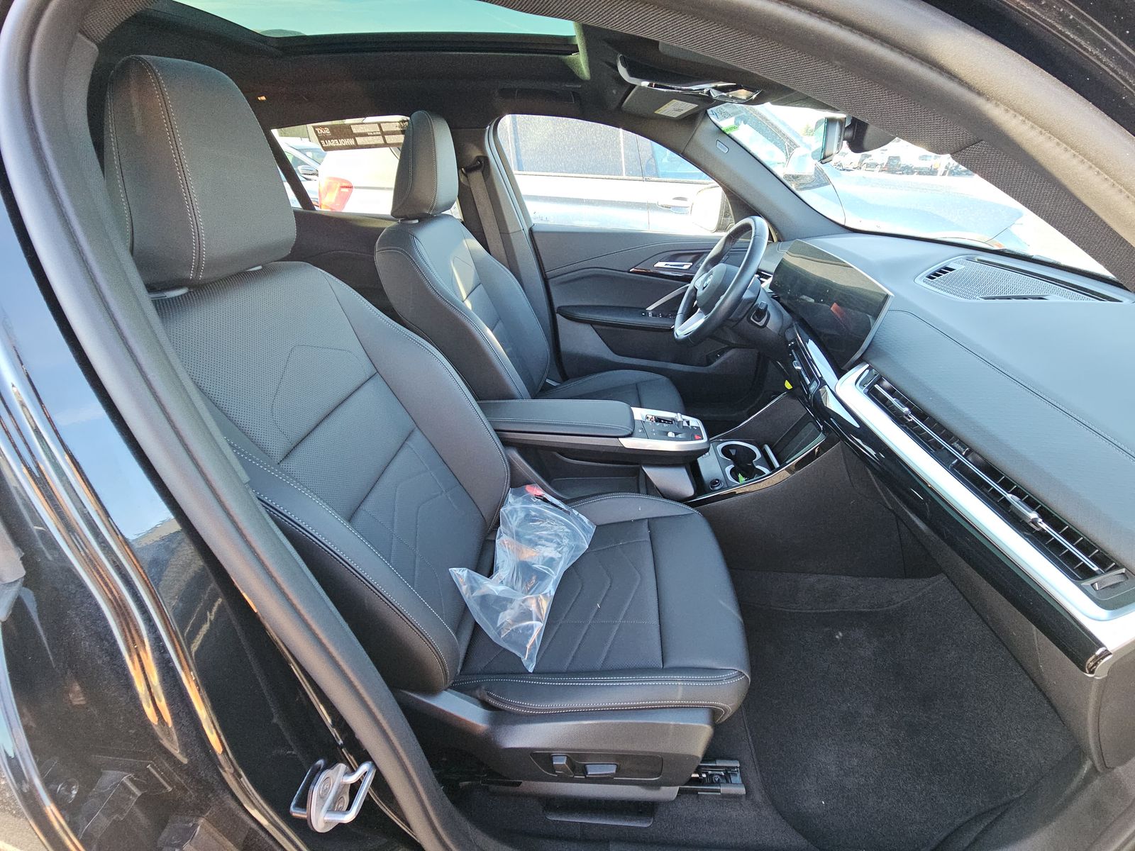 2025 BMW X2 xDrive28i AWD