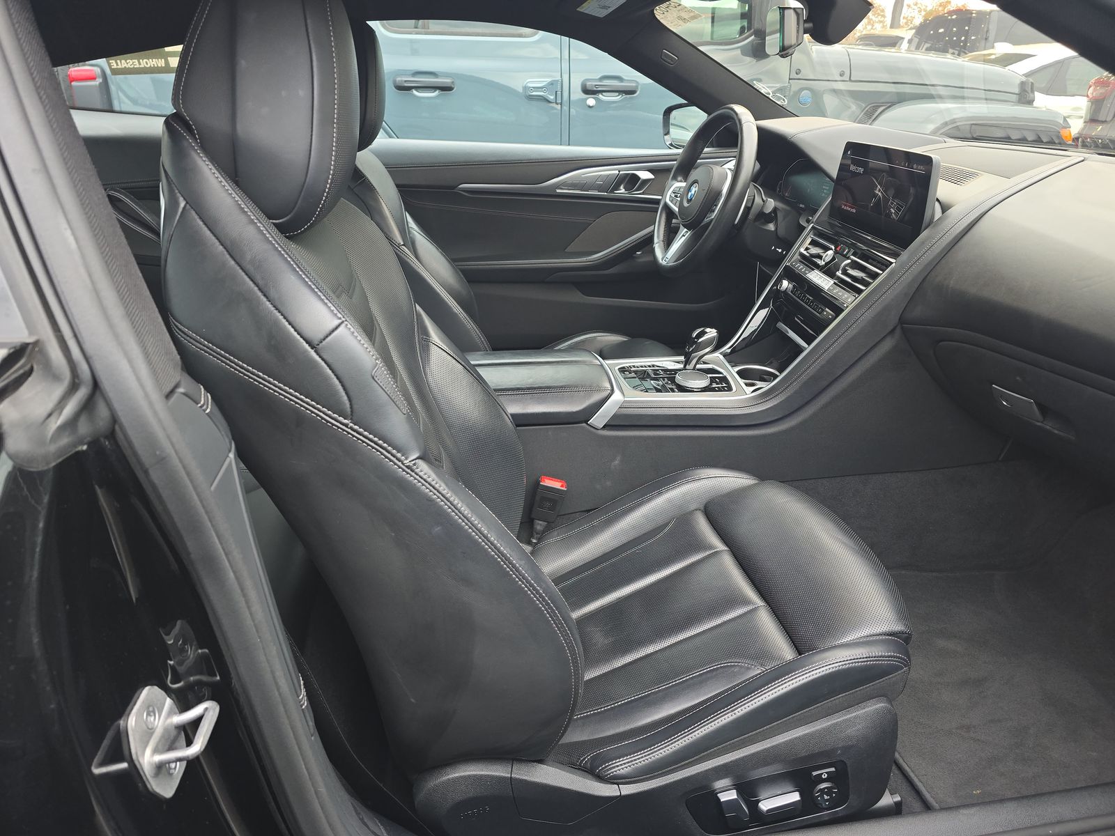 2025 BMW 8 Series 840i xDrive AWD