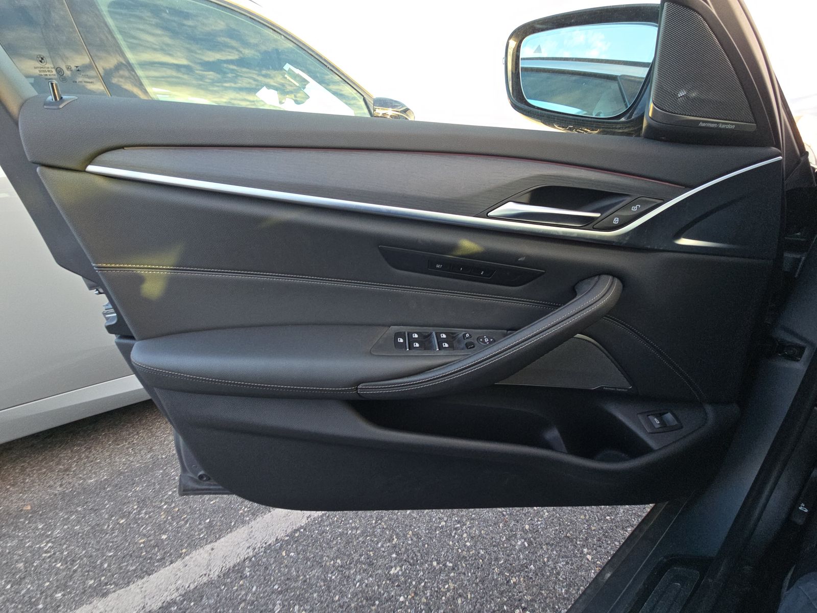 2023 BMW 5 Series 530i xDrive AWD