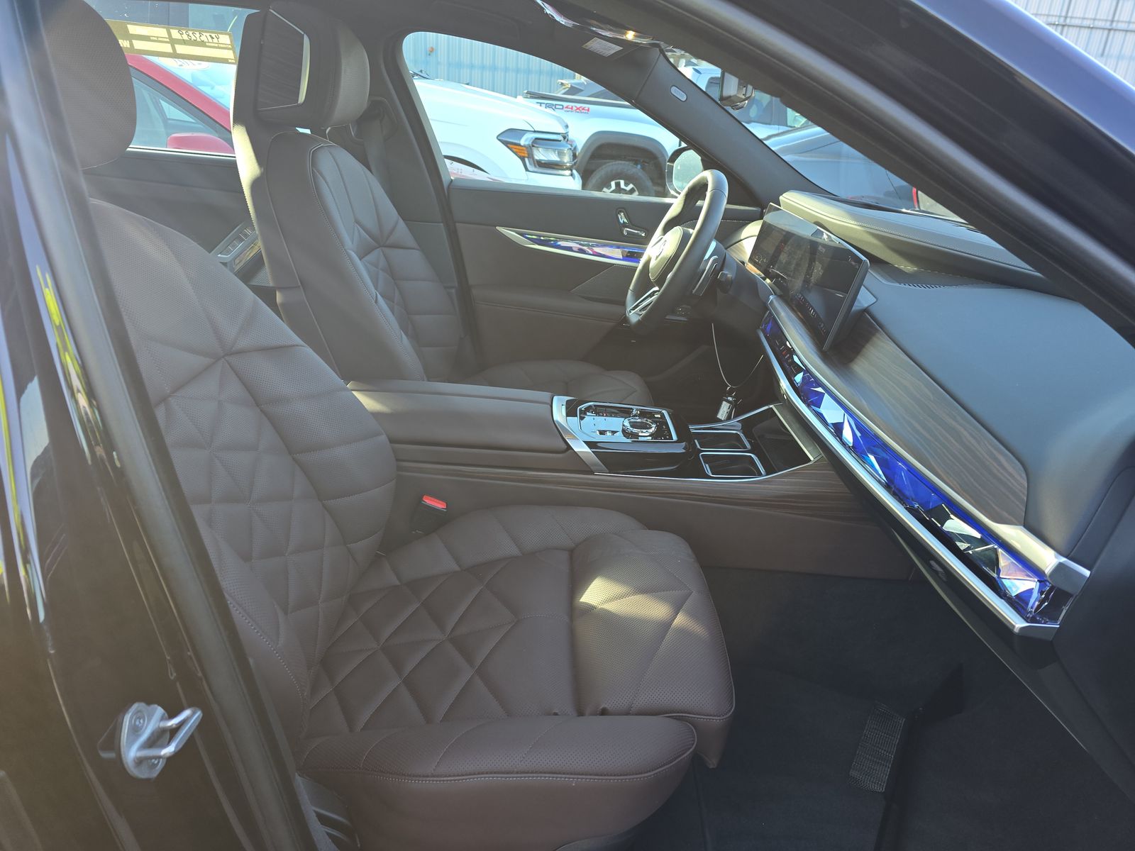 2025 BMW 7 Series 740i xDrive AWD