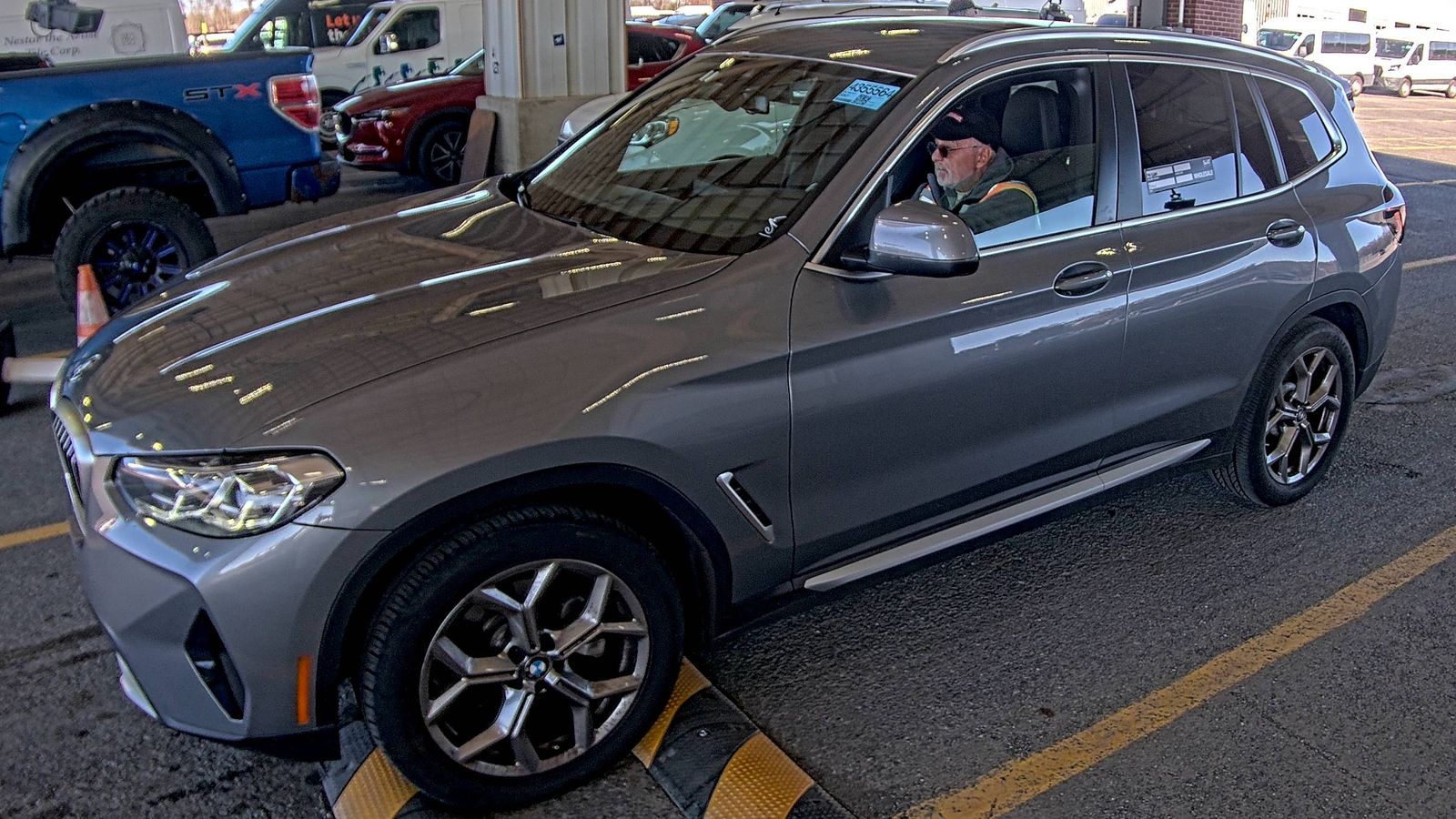 2024 BMW X3 sDrive30i RWD