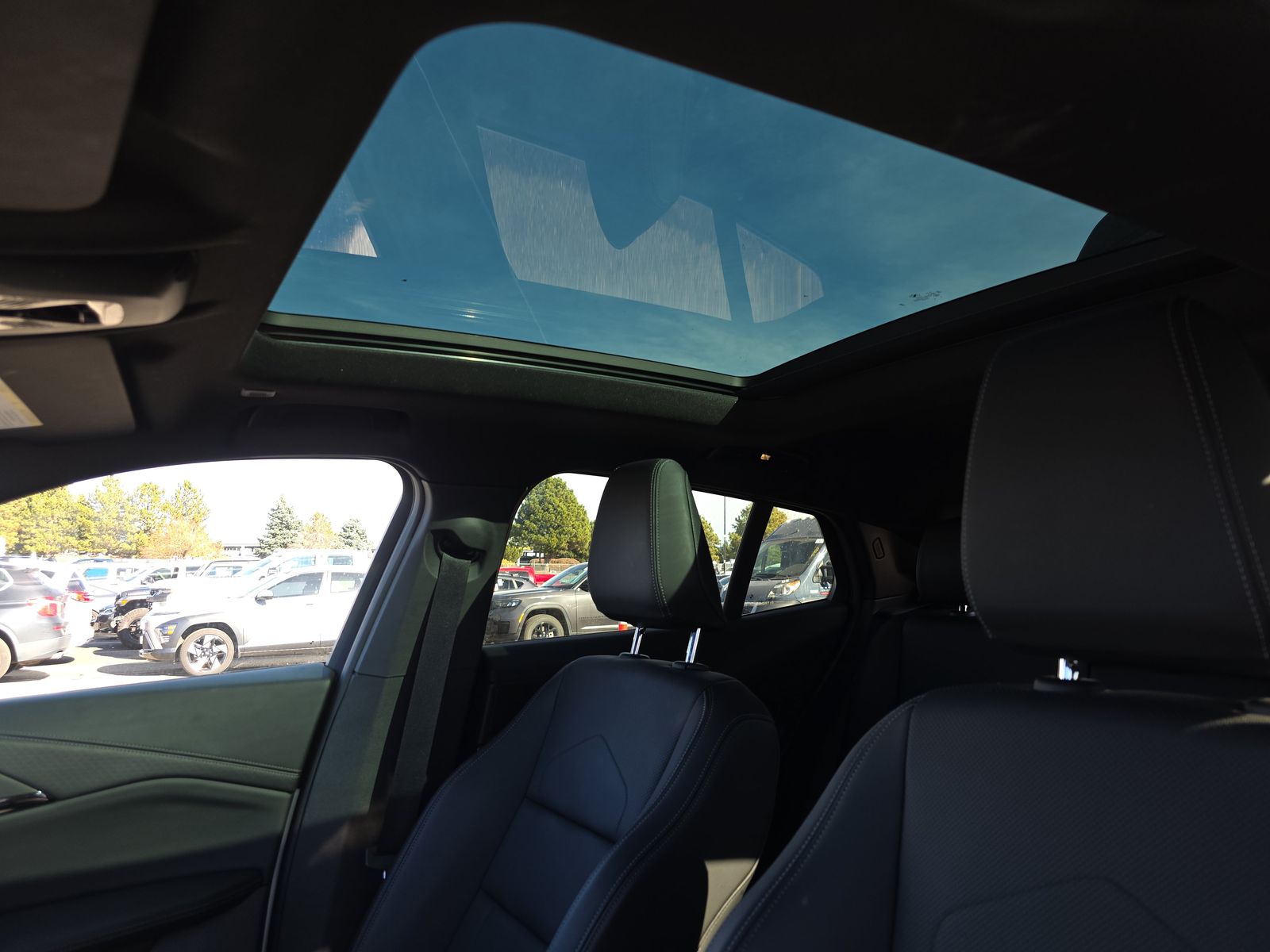 2025 BMW X2 xDrive28i AWD