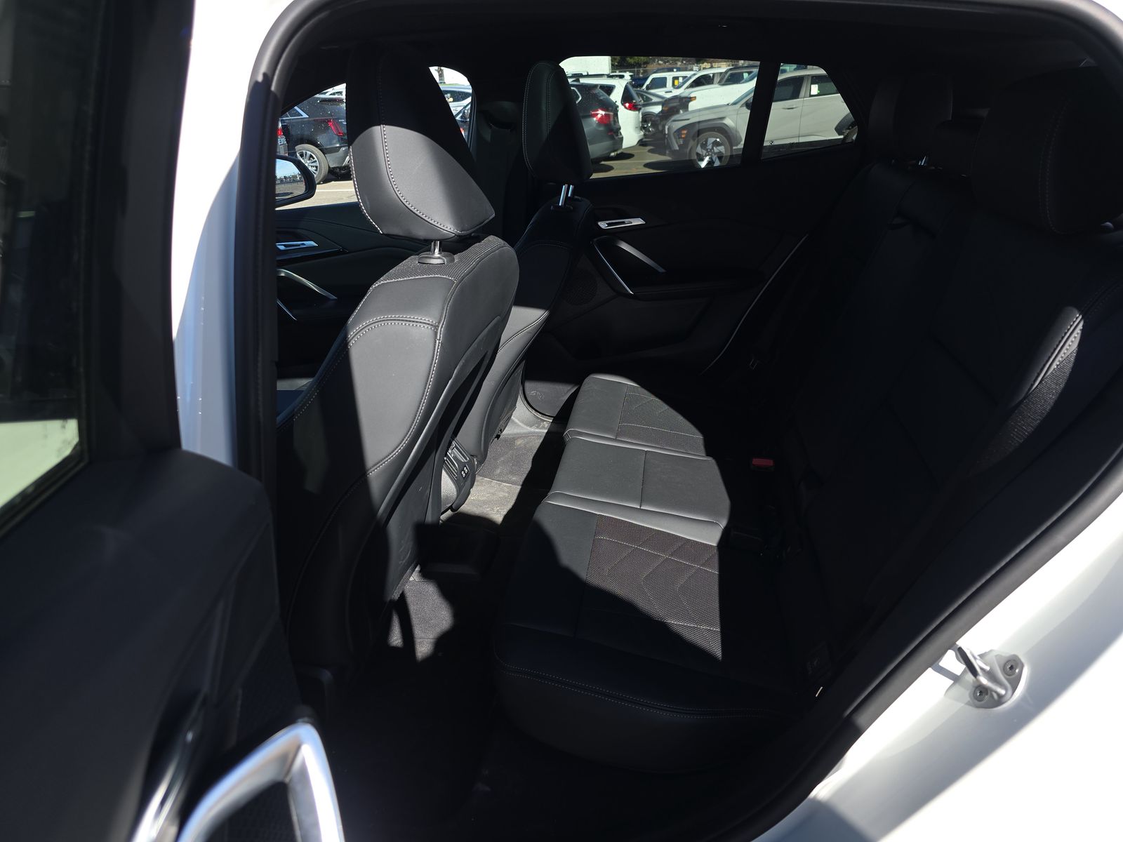 2025 BMW X2 xDrive28i AWD