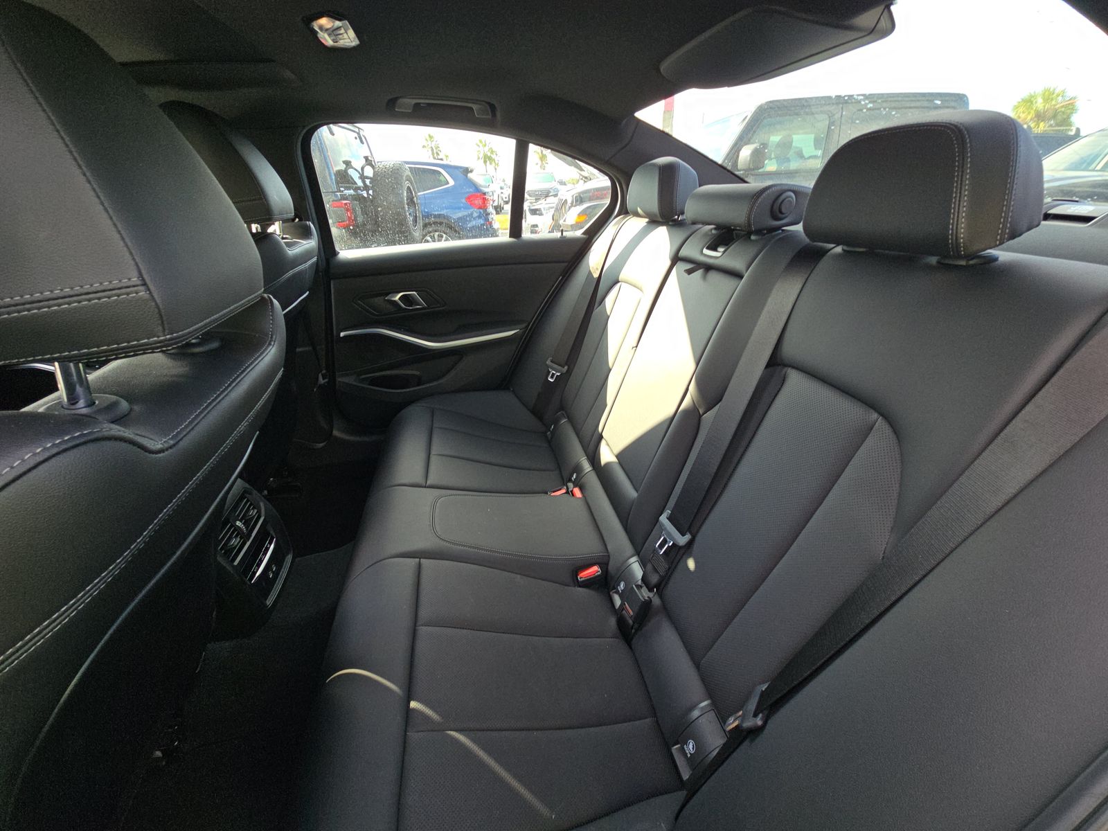 2024 BMW 3 Series 330i xDrive AWD