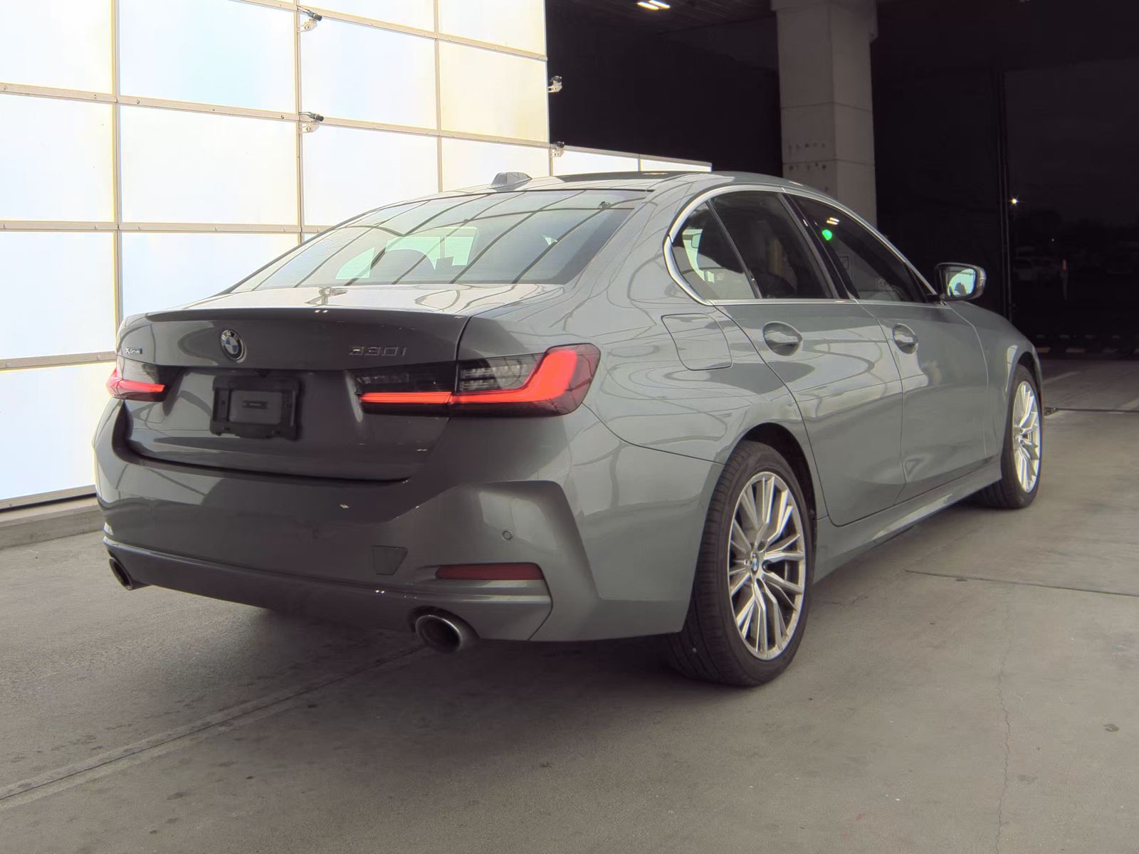 2024 BMW 3 Series 330i xDrive AWD