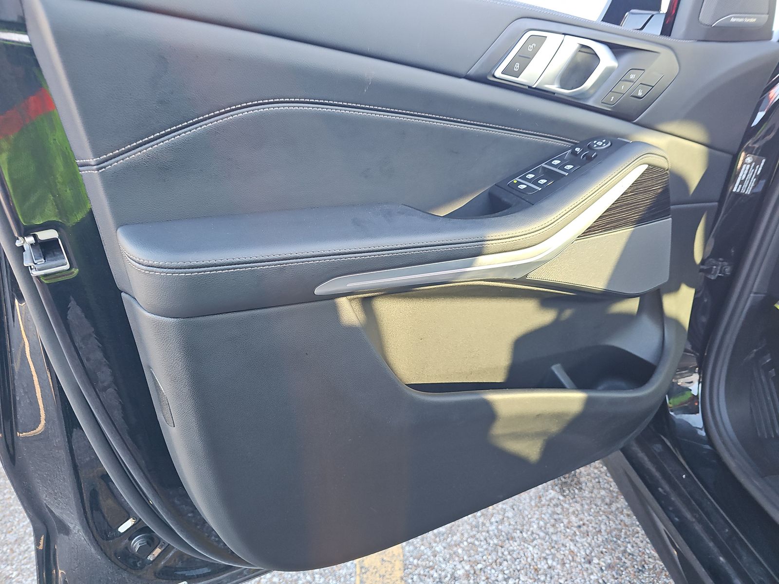 2025 BMW X5 xDrive40i AWD