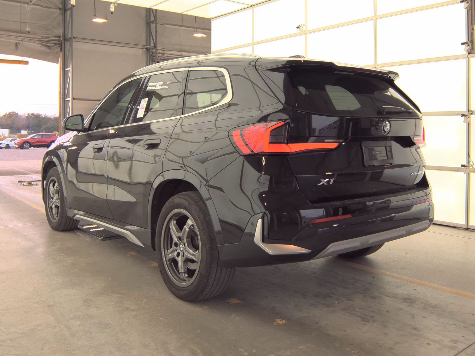 2025 BMW X1 xDrive28i AWD