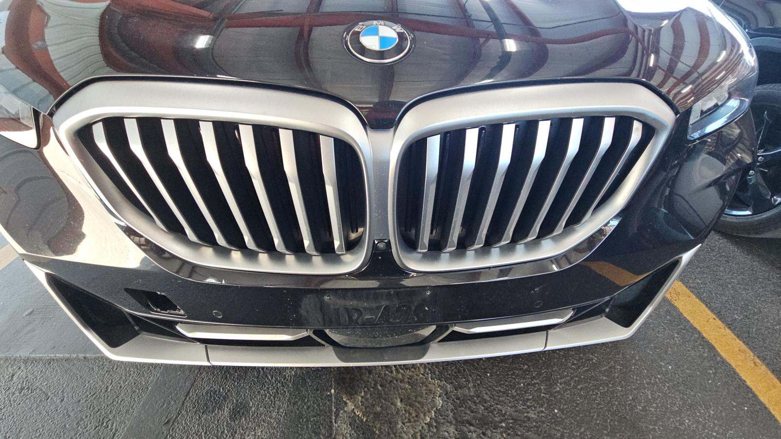 2025 BMW X5 xDrive40i AWD