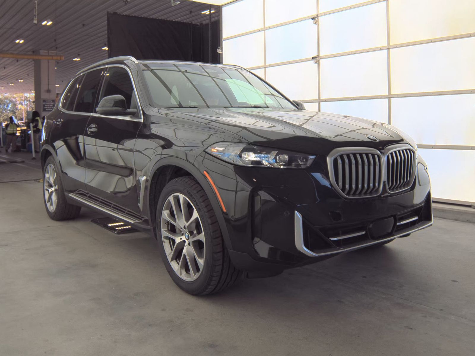 2025 BMW X5 xDrive40i AWD