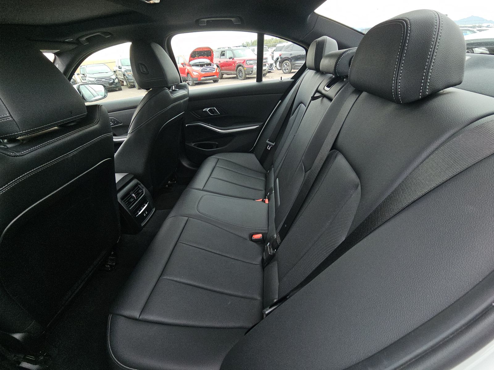 2024 BMW 3 Series 330i xDrive AWD