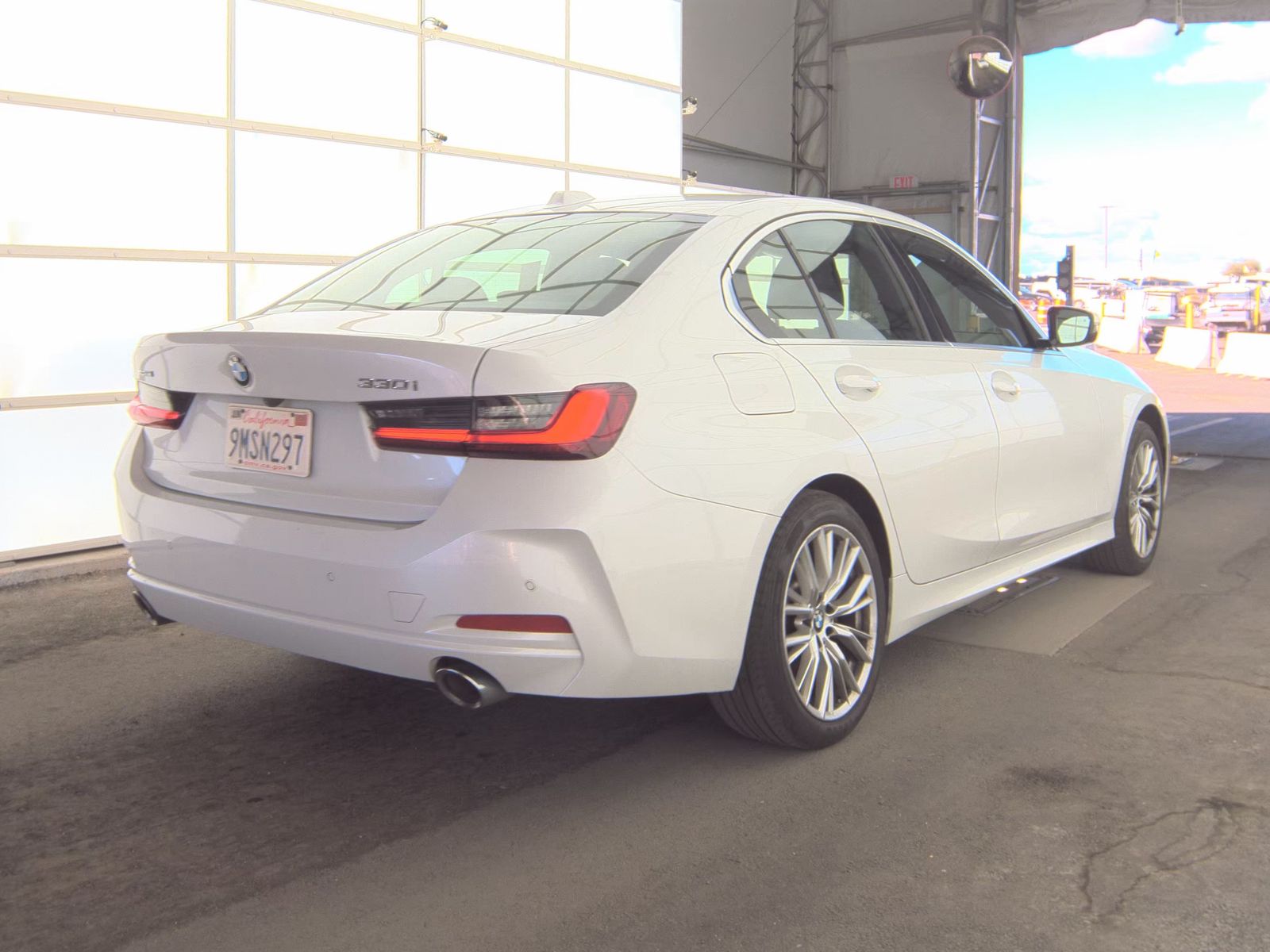 2024 BMW 3 Series 330i xDrive AWD