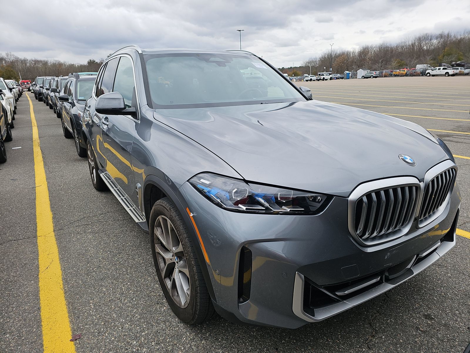 2025 BMW X5 xDrive40i AWD