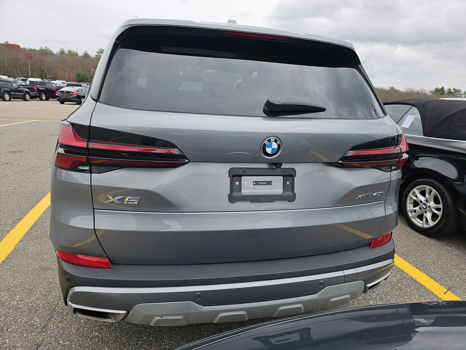 2025 BMW X5 xDrive40i AWD