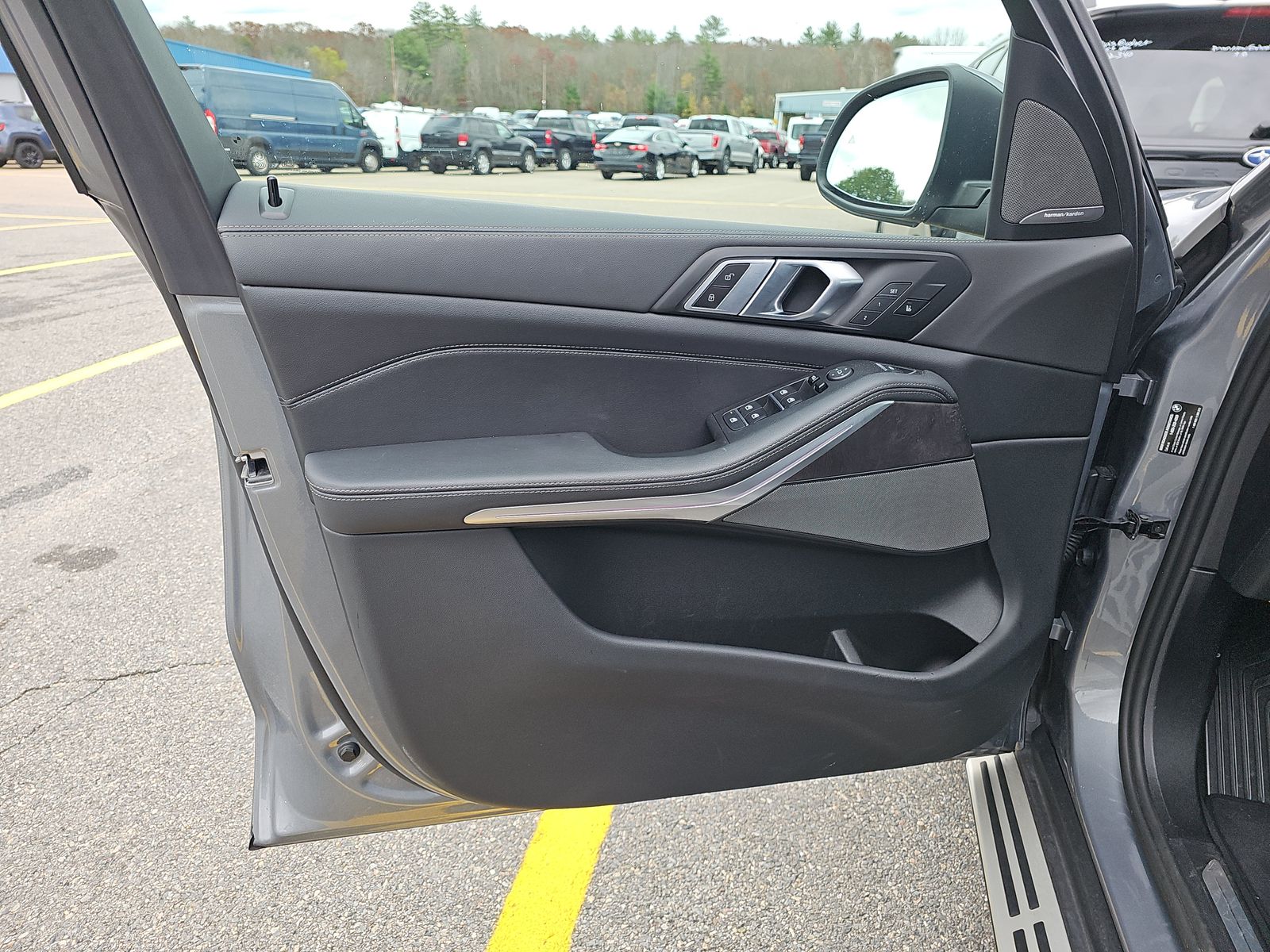 2025 BMW X5 xDrive40i AWD