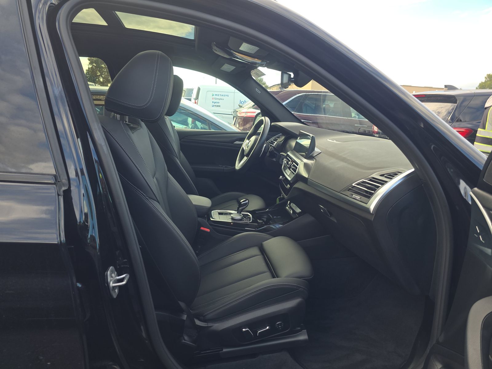 2024 BMW X3 sDrive30i RWD