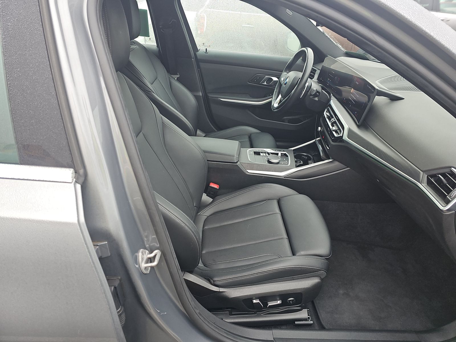 2024 BMW 3 Series 330i xDrive AWD