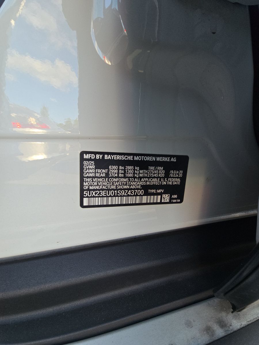 2025 BMW X5 xDrive40i AWD