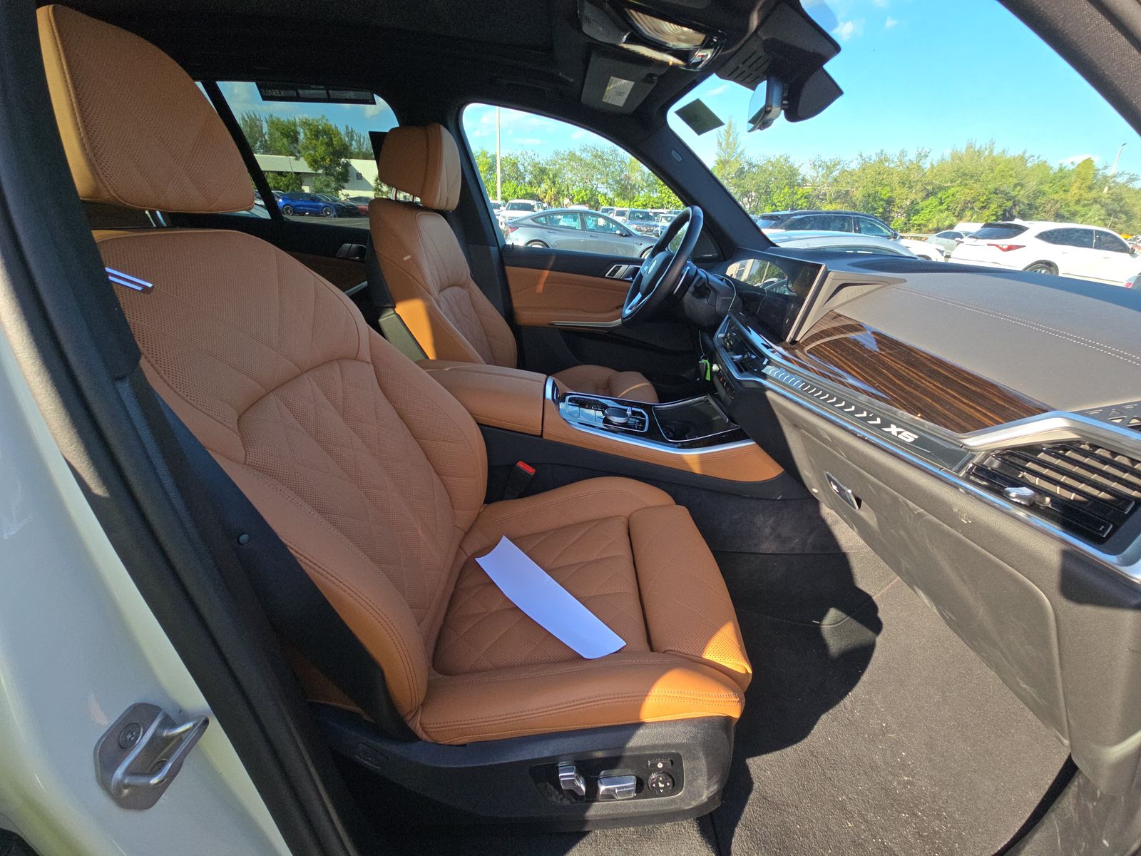 2025 BMW X5 xDrive40i AWD