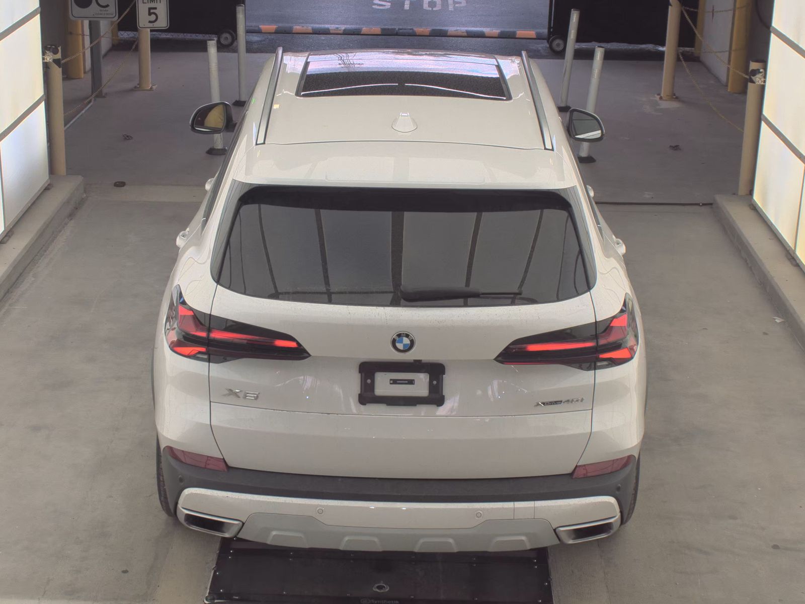 2025 BMW X5 xDrive40i AWD