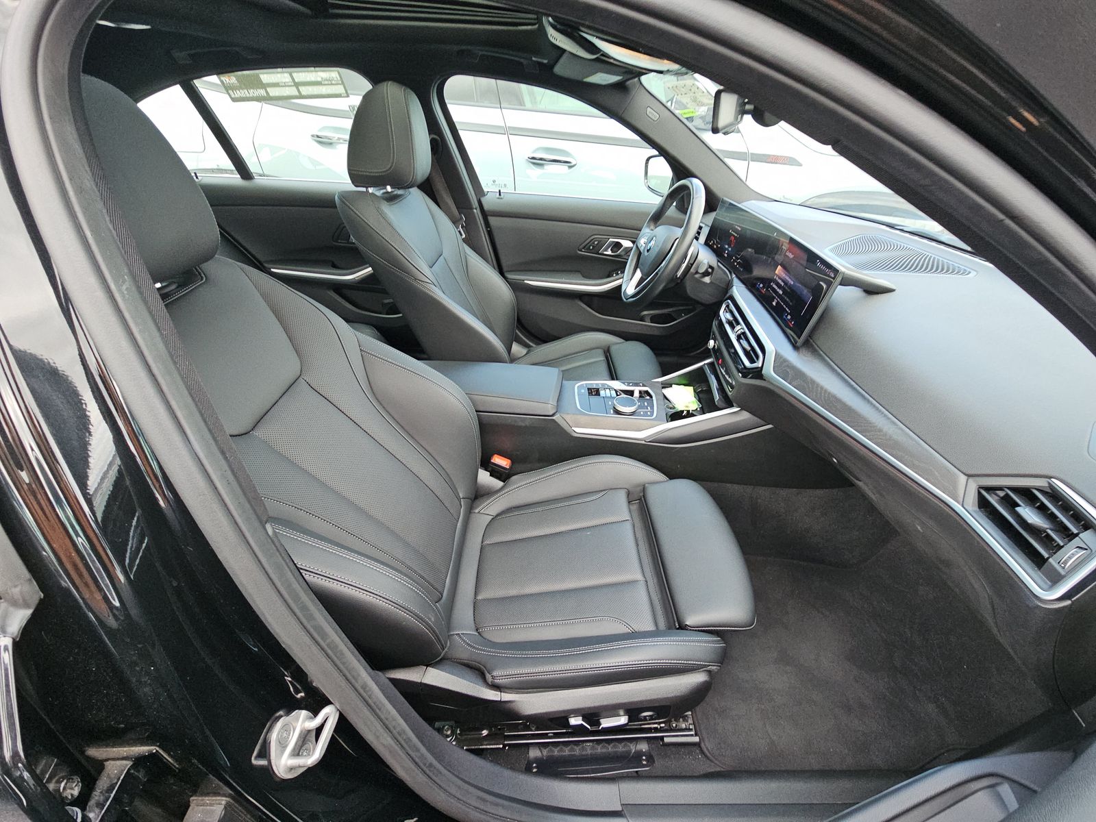 2024 BMW 3 Series 330i RWD