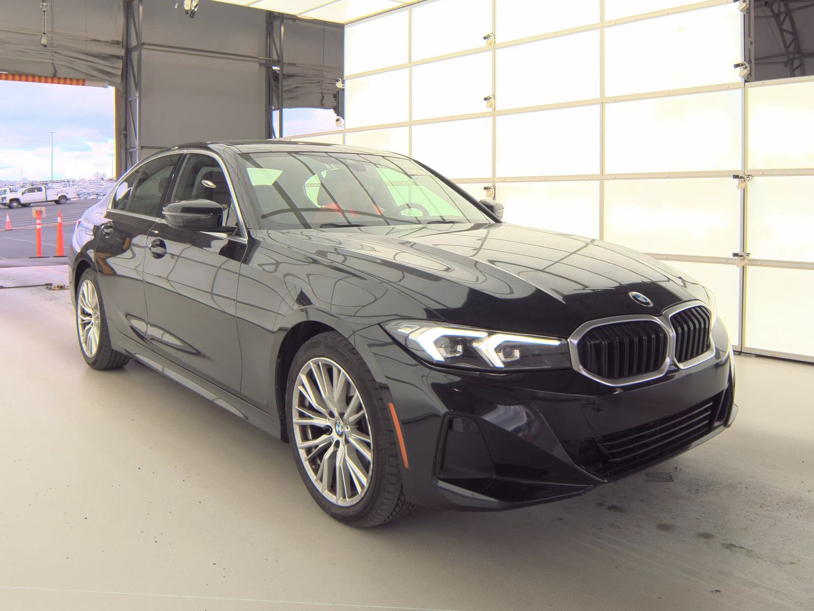2024 BMW 3 Series 330i RWD