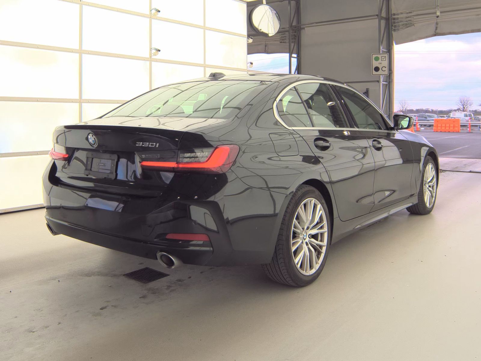 2024 BMW 3 Series 330i RWD