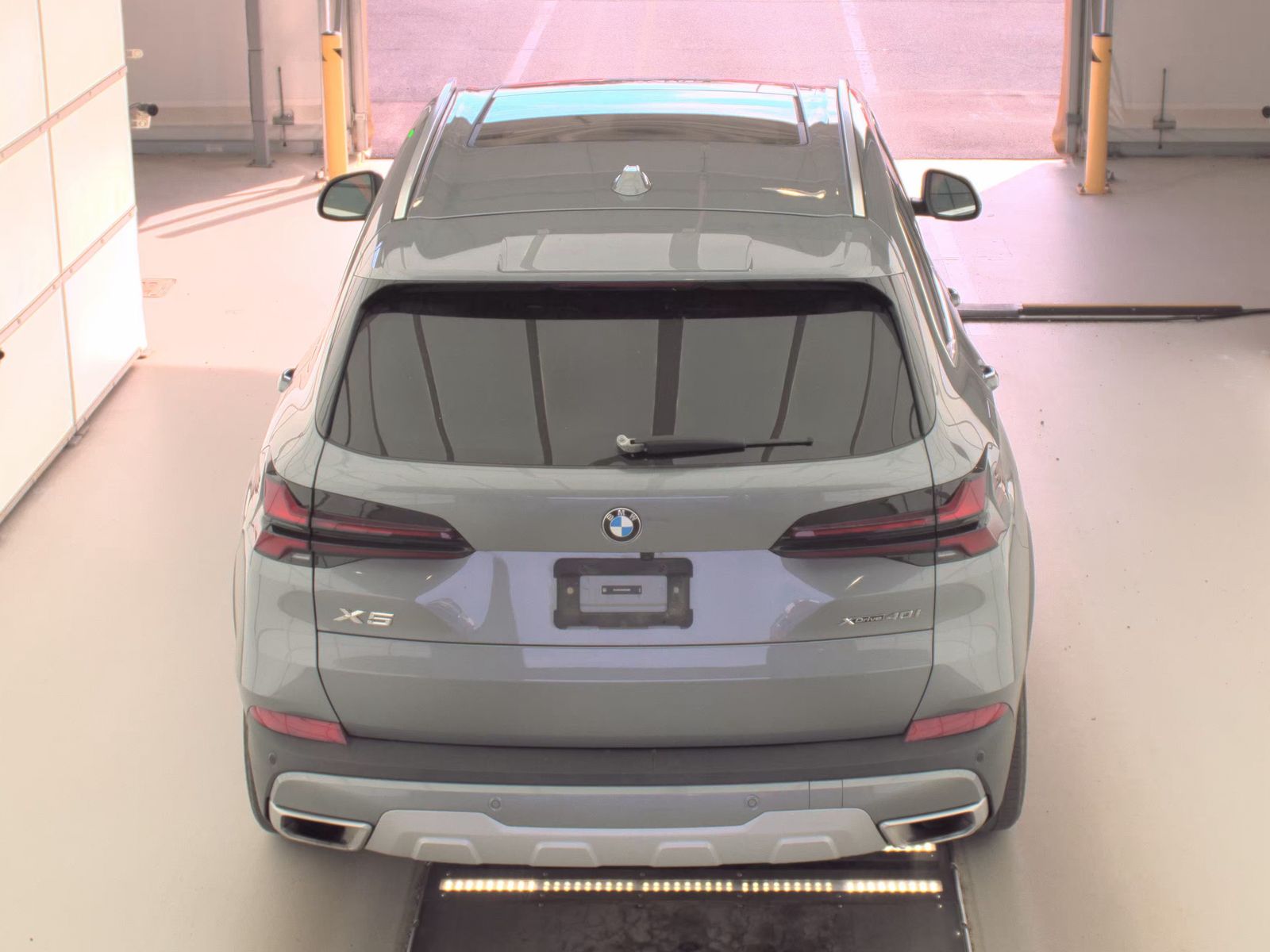 2025 BMW X5 xDrive40i AWD