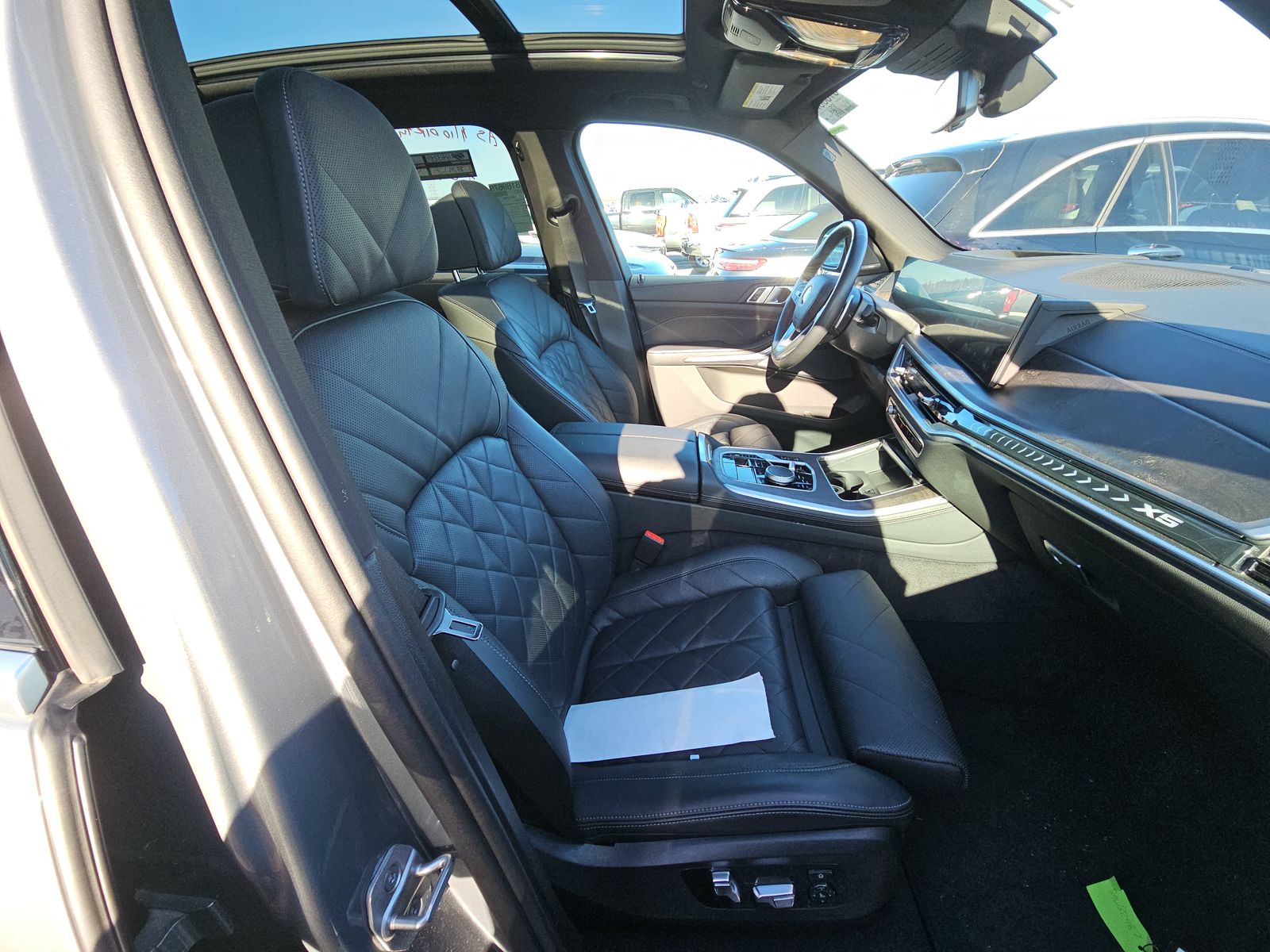 2025 BMW X5 xDrive40i AWD