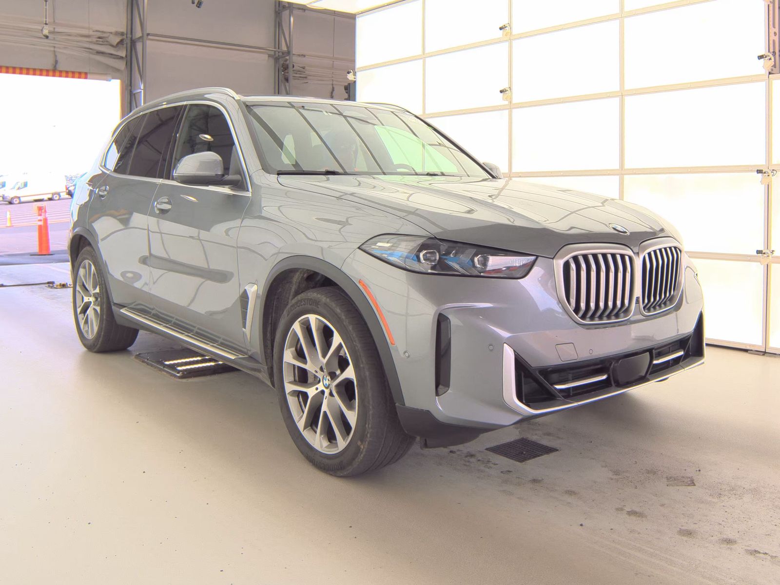 2025 BMW X5 xDrive40i AWD